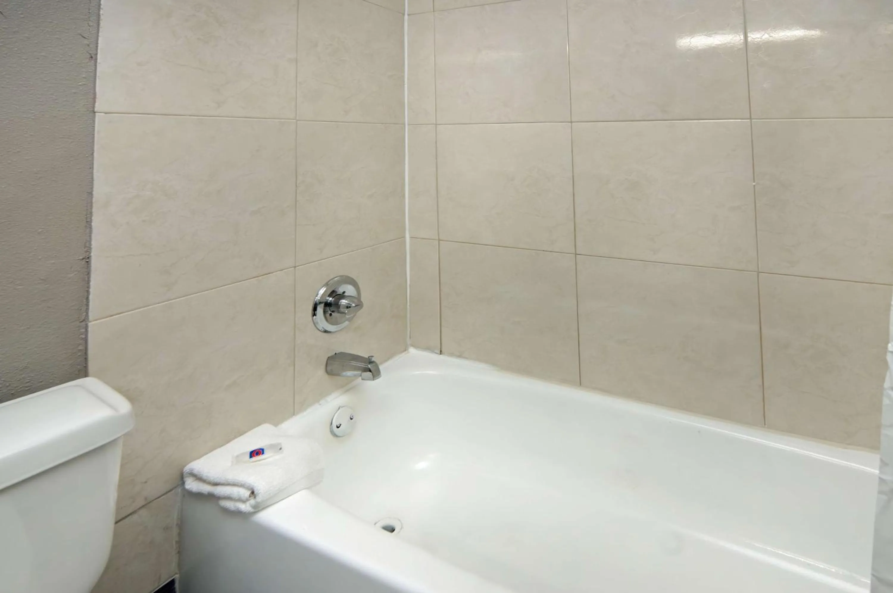 Bathroom in Motel 6-Fort Worth, TX - Downtown East