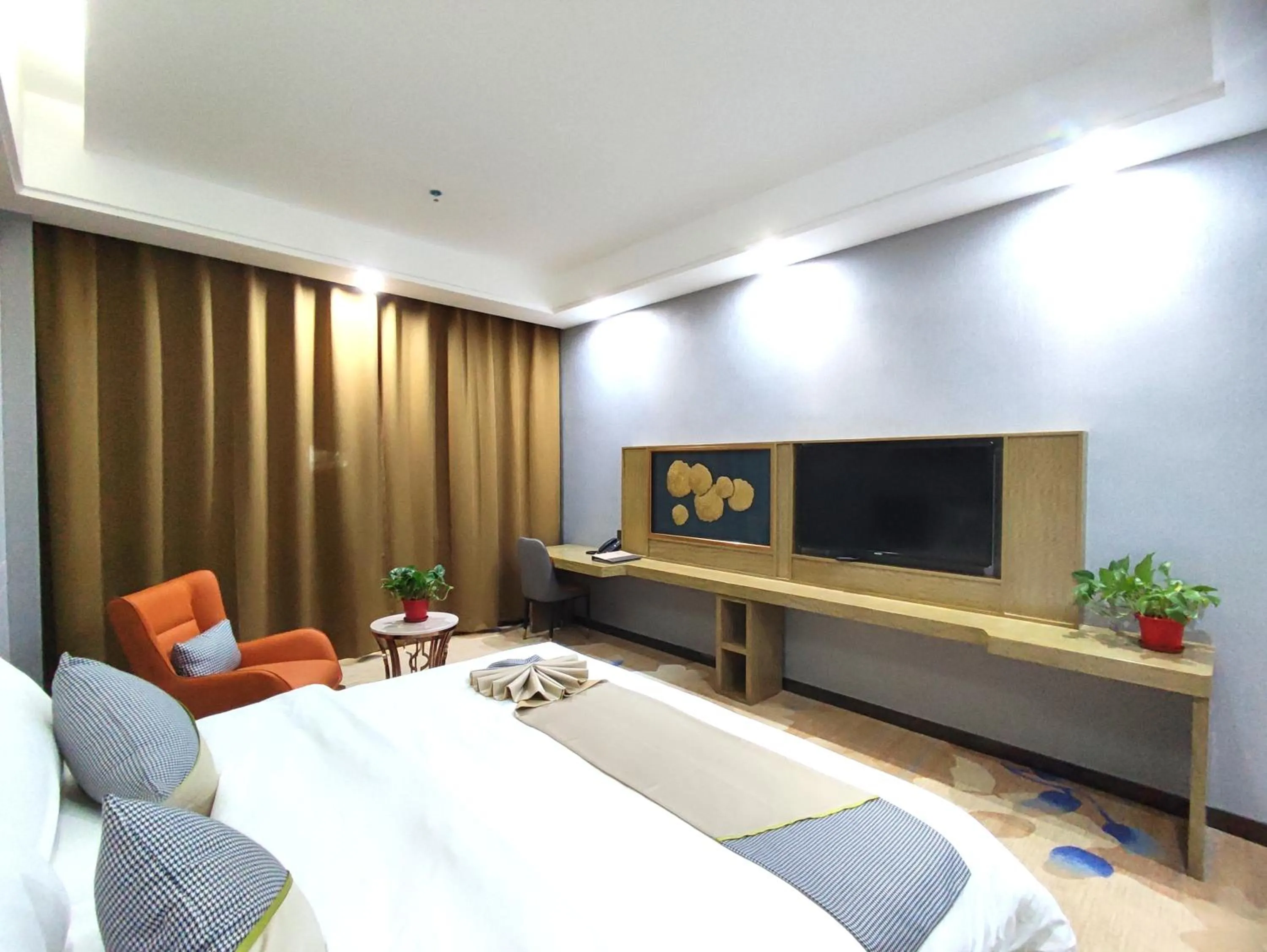 TV and multimedia in Zhangye KAI RUI Hotel