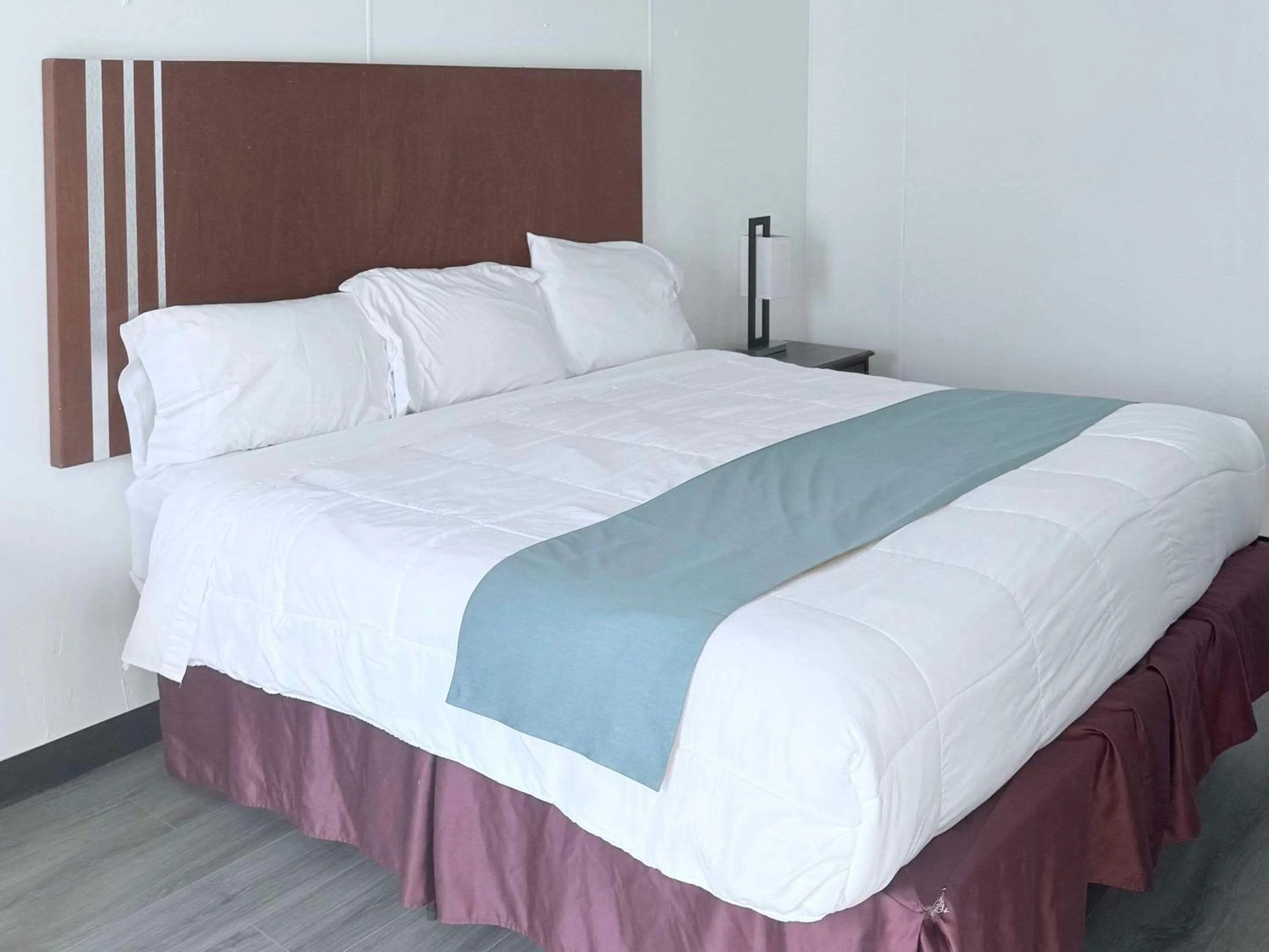 Rodeway Inn Enid South