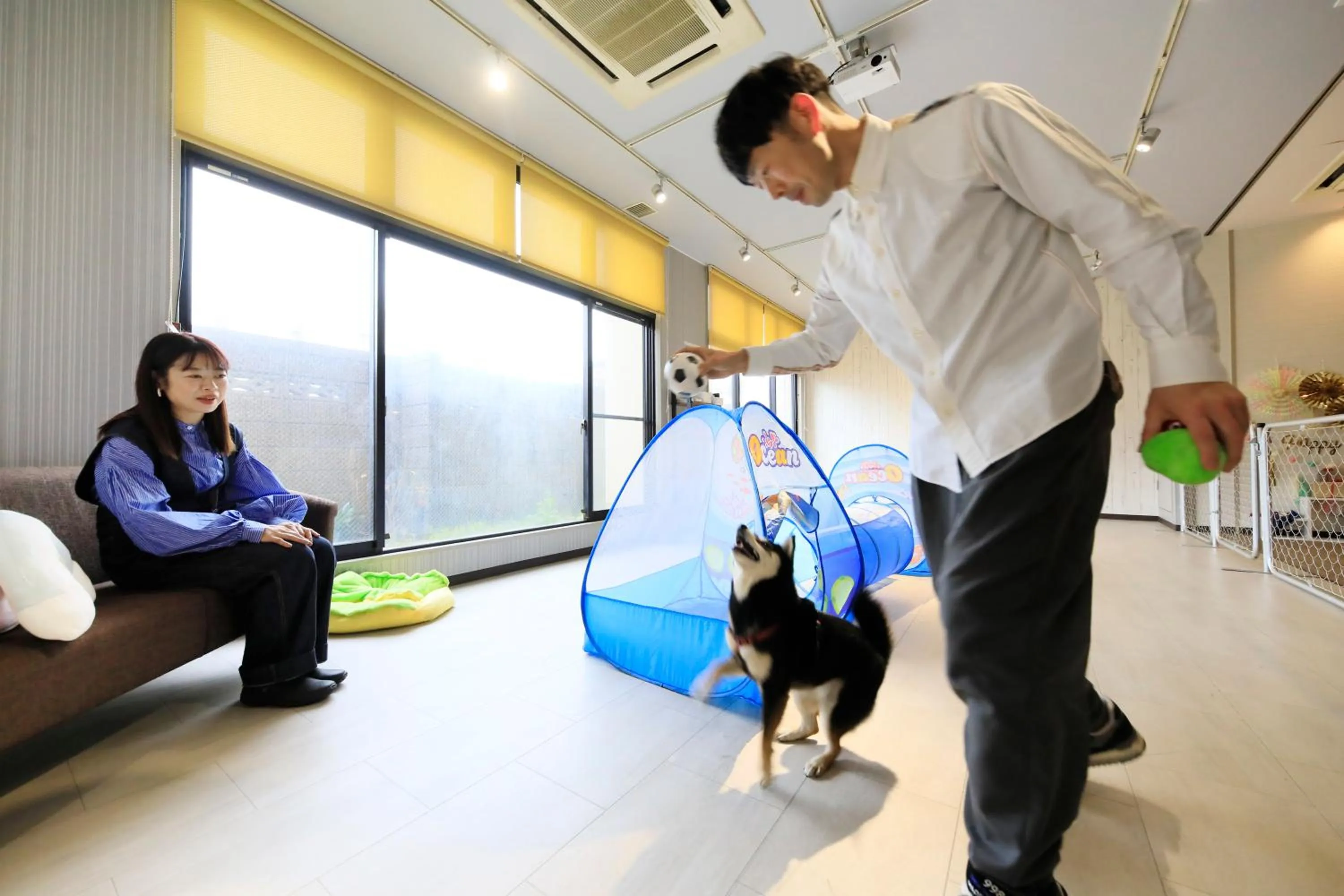 Communal lounge/ TV room in Yururi Nishiizu