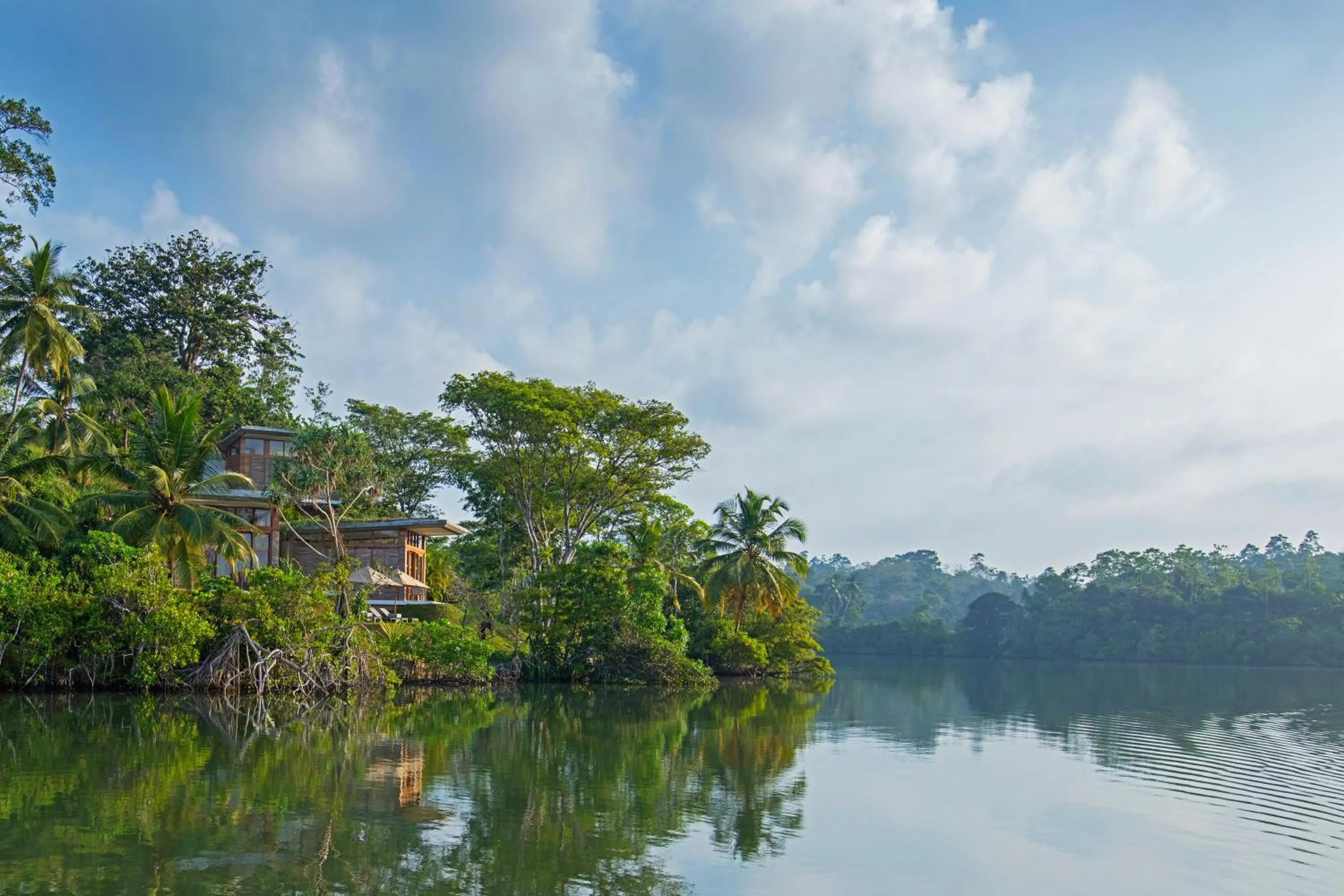 Lake view in Tri Ahangama
