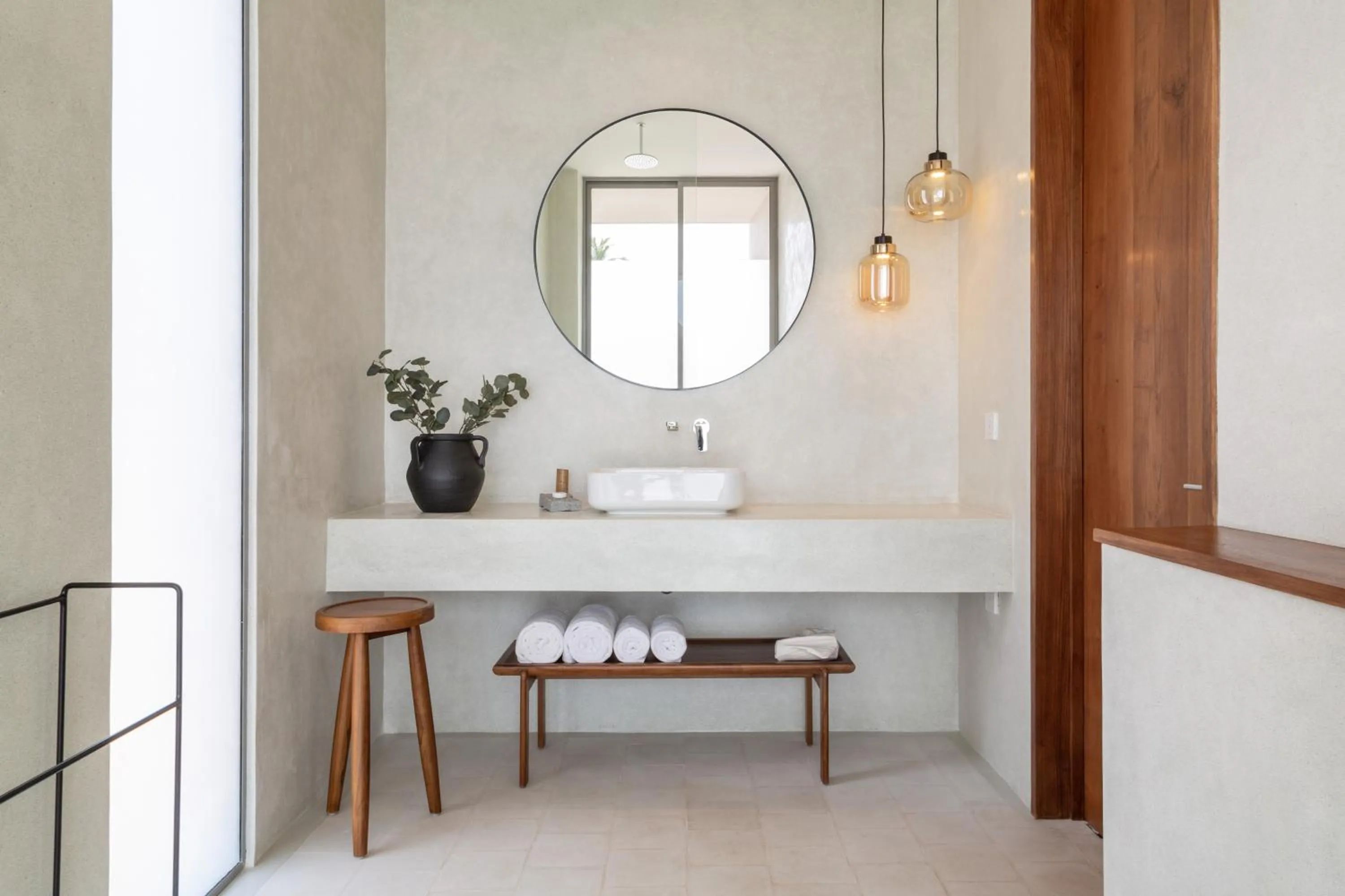 Bathroom in Tri Ahangama