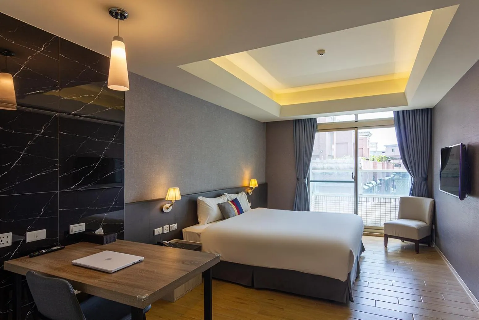 Bed in CHECK inn New Taipei LuZhou