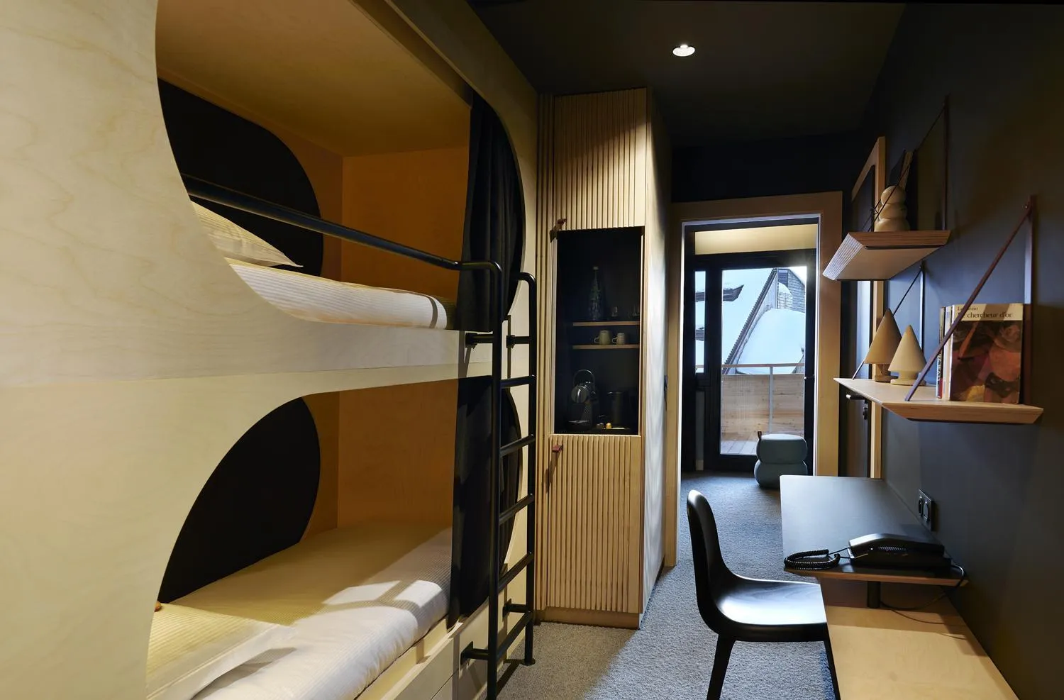 Photo of the whole room, Bed in Hôtel MiL8