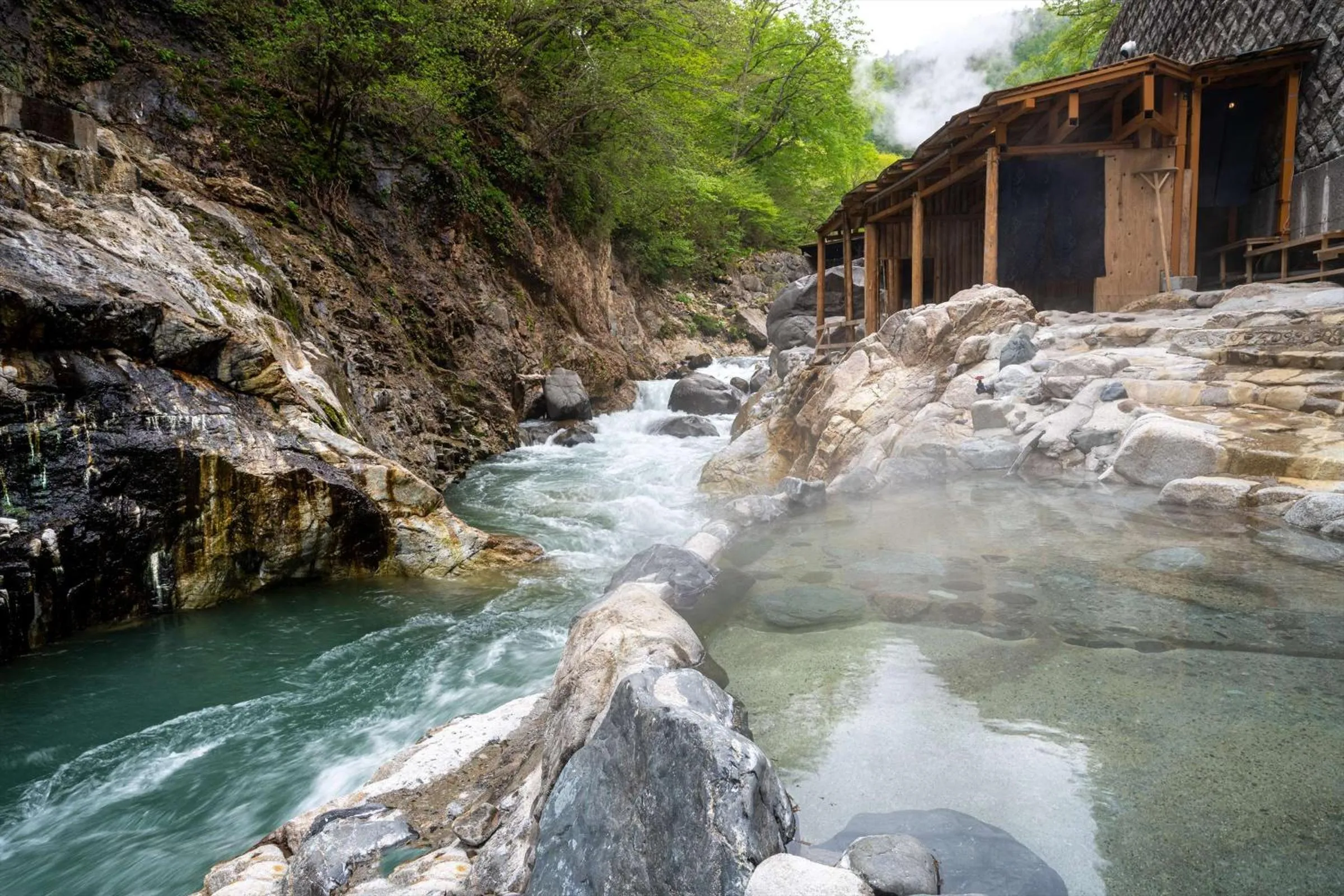 Hot Spring Bath in Nikko Nationalpark Kawamata Onsen KURA