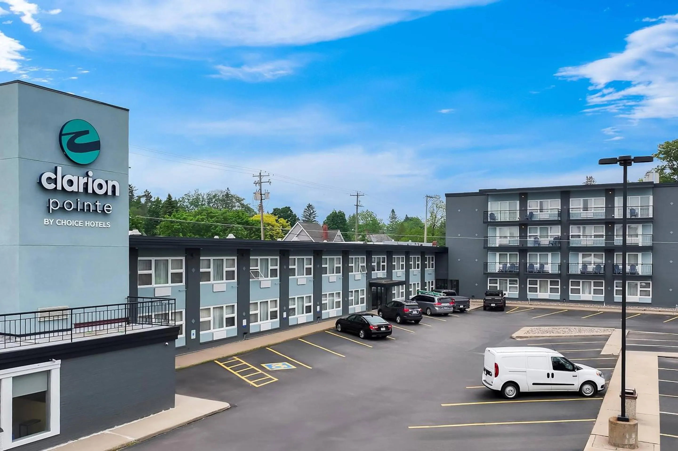 Property building in Clarion Pointe Rhinelander Downtown