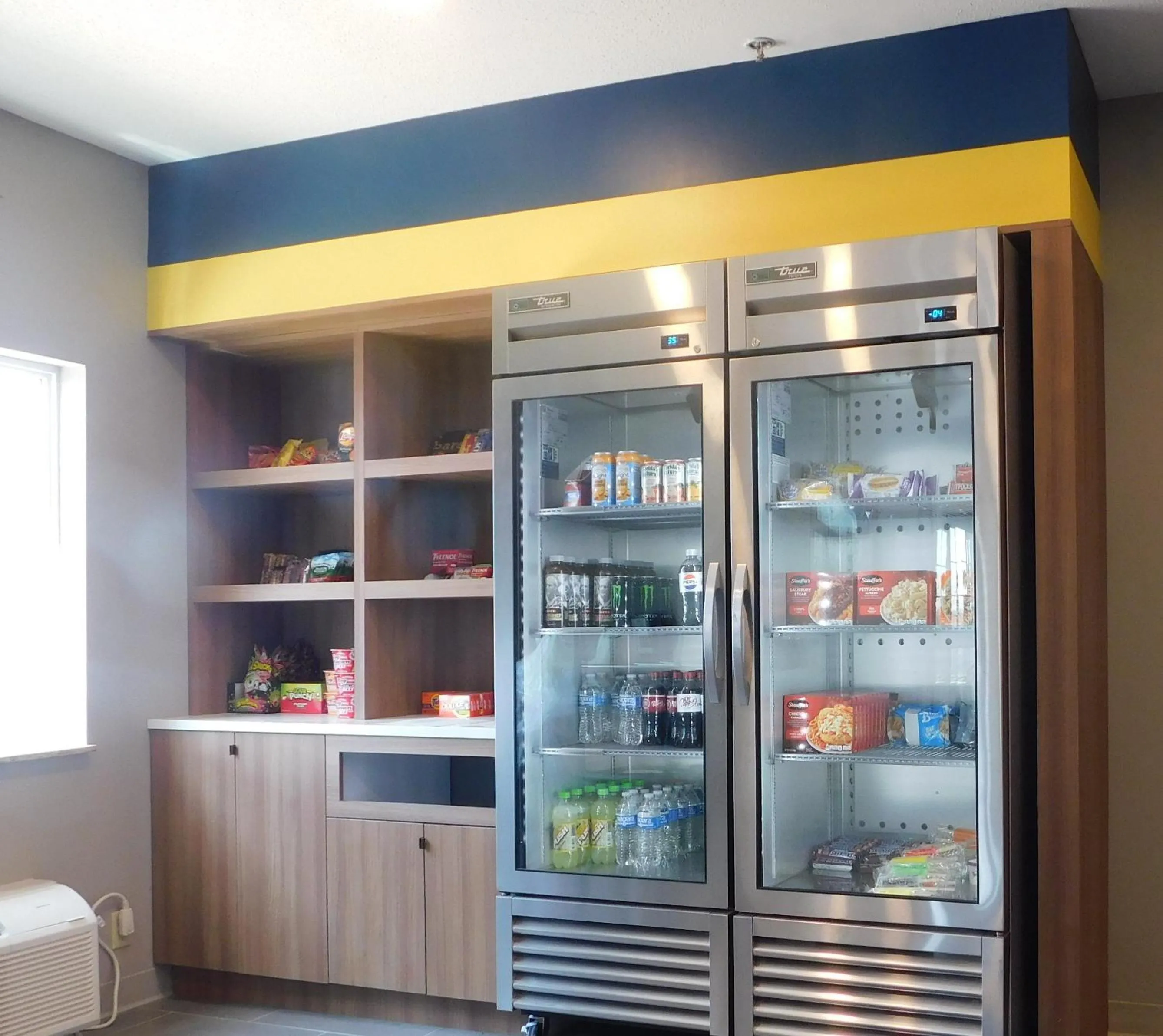 Lobby or reception in Microtel Inn & Suites by Wyndham Wheeling at The Highlands