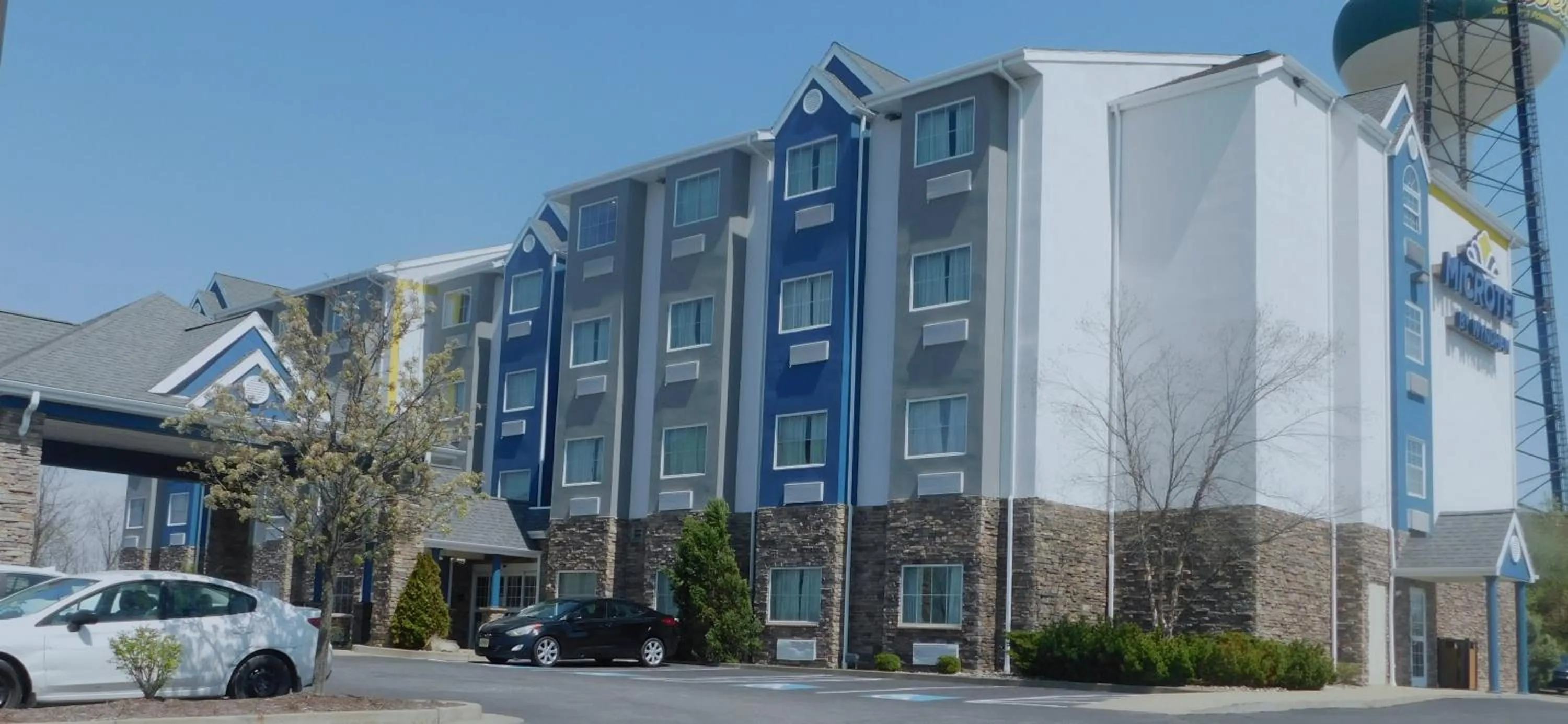 Property building in Microtel Inn & Suites by Wyndham Wheeling at The Highlands
