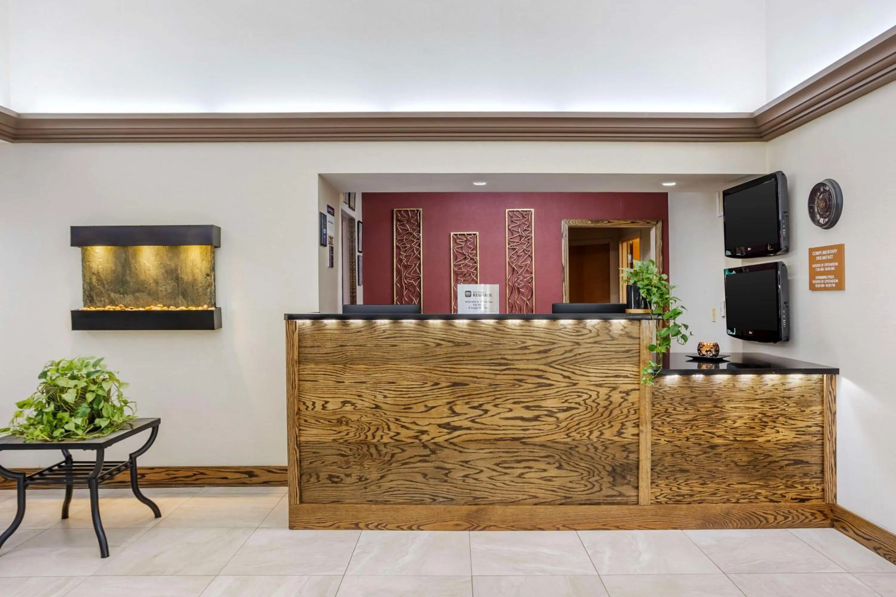Lobby or reception in Best Western Inn at Blakeslee-Pocono