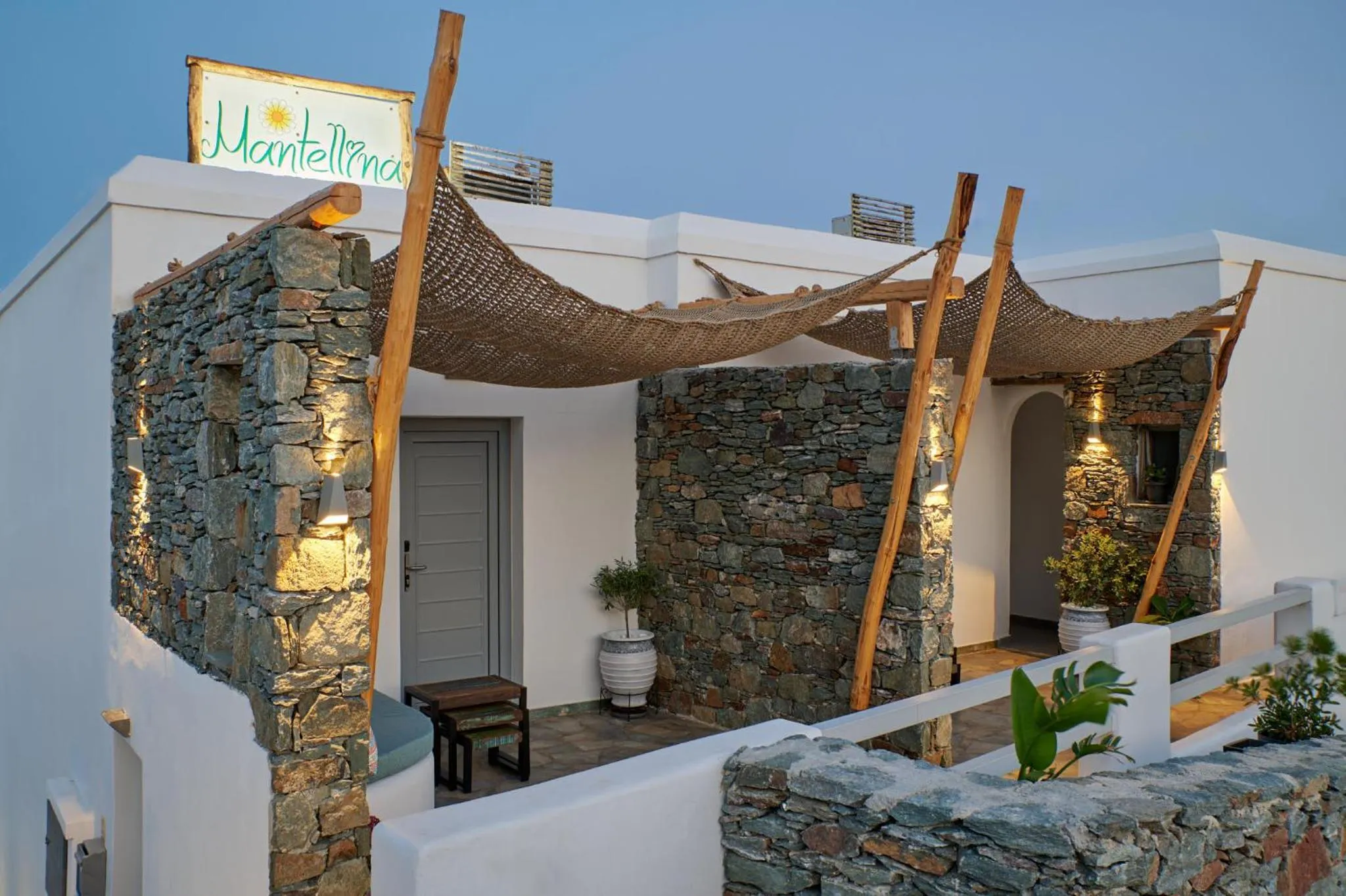 Mantellina Suites
