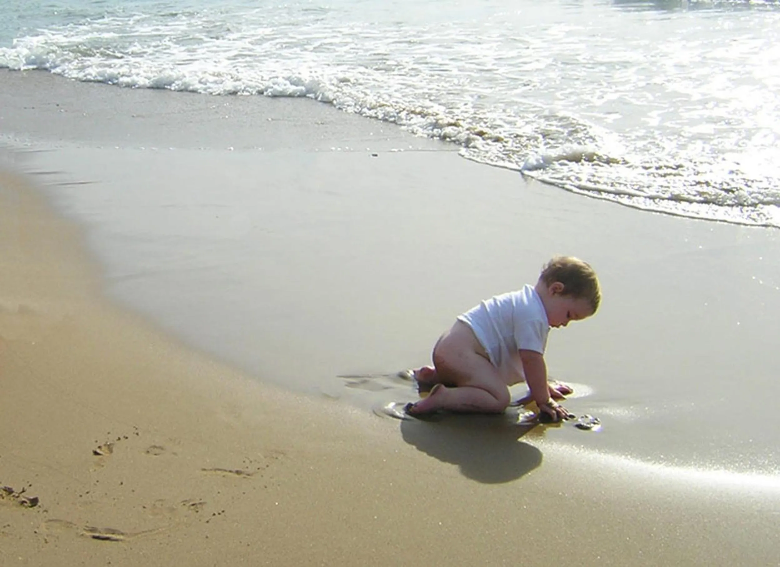Neighbourhood in Holiday Apartments yannis on Agios Gordios beach in Corfu