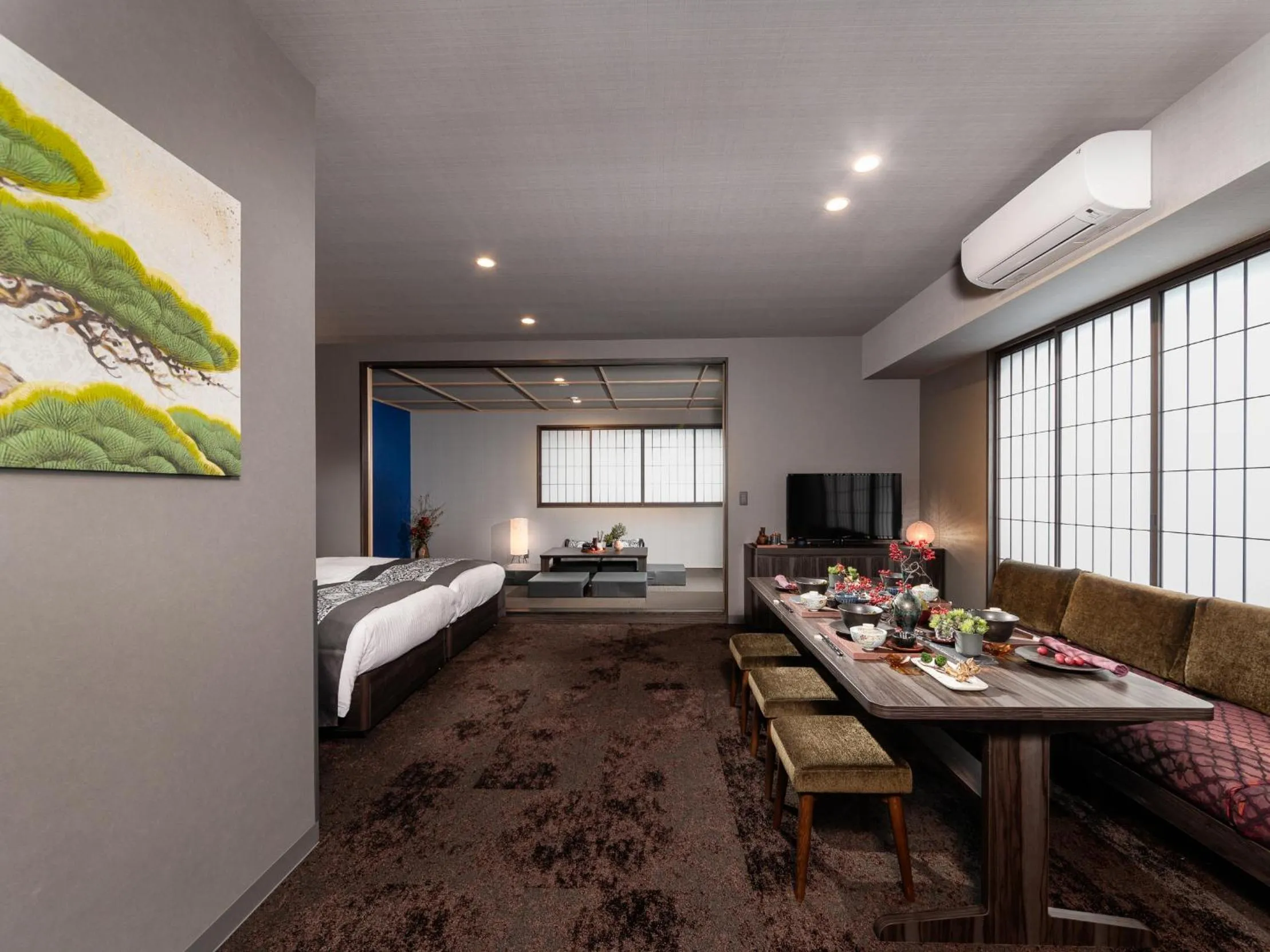 Photo of the whole room in MIMARU Tokyo Ginza East