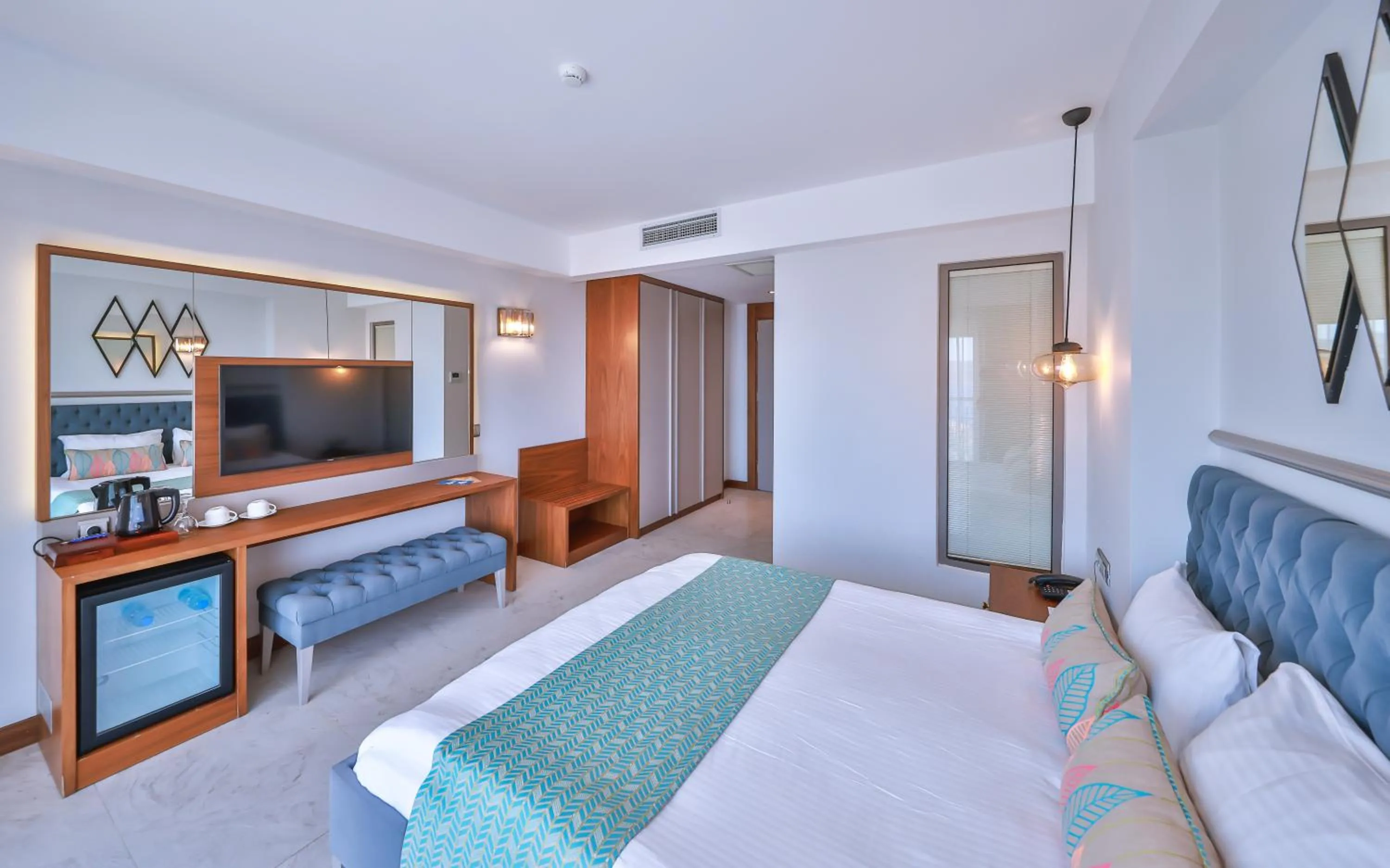 Photo of the whole room, Bed in Molino Hotel