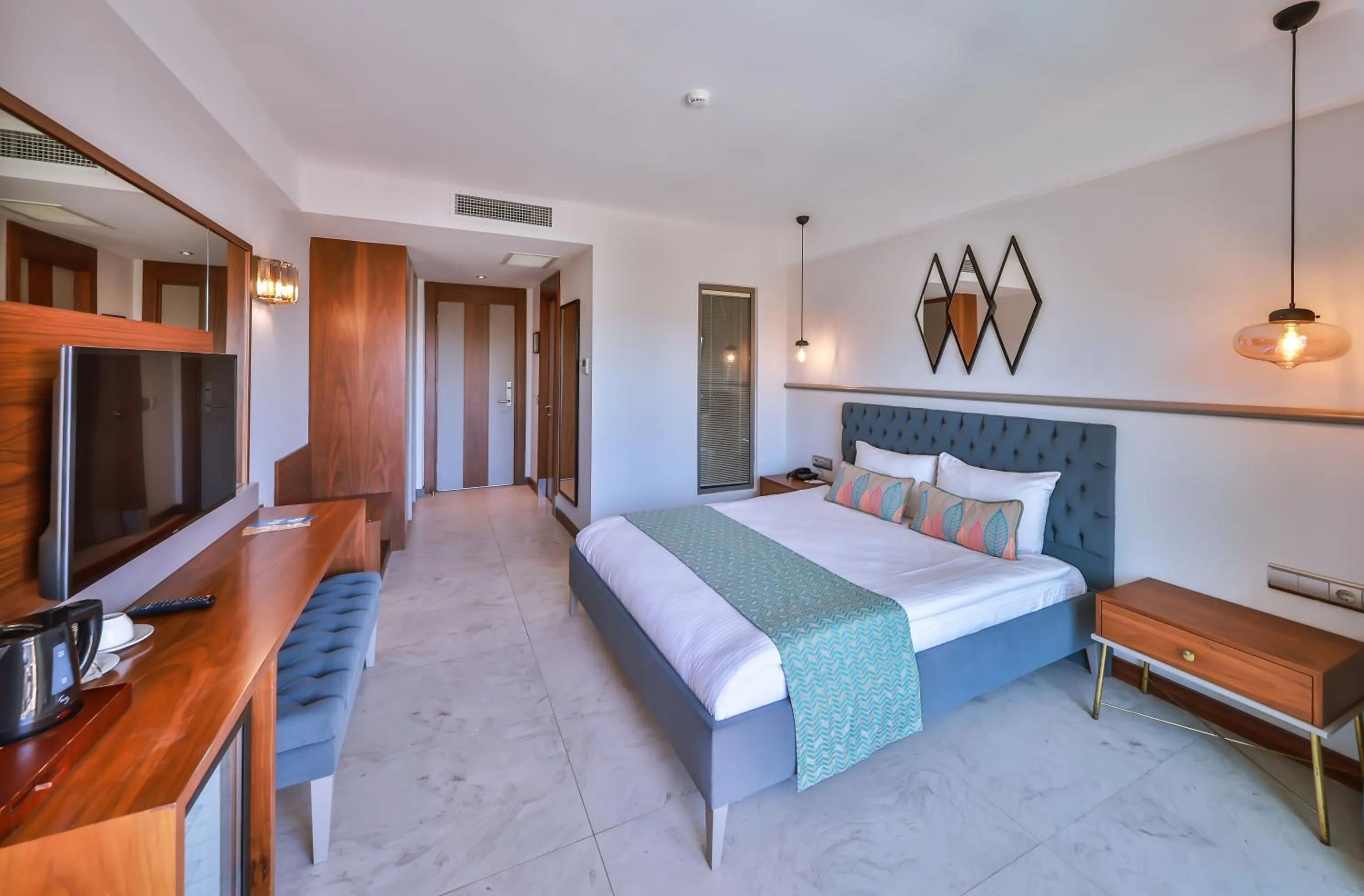 Photo of the whole room, Bed in Molino Hotel