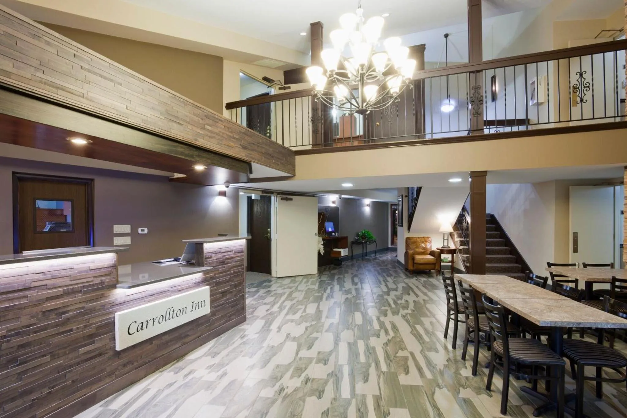 Lobby or reception in Carrollton Hotel
