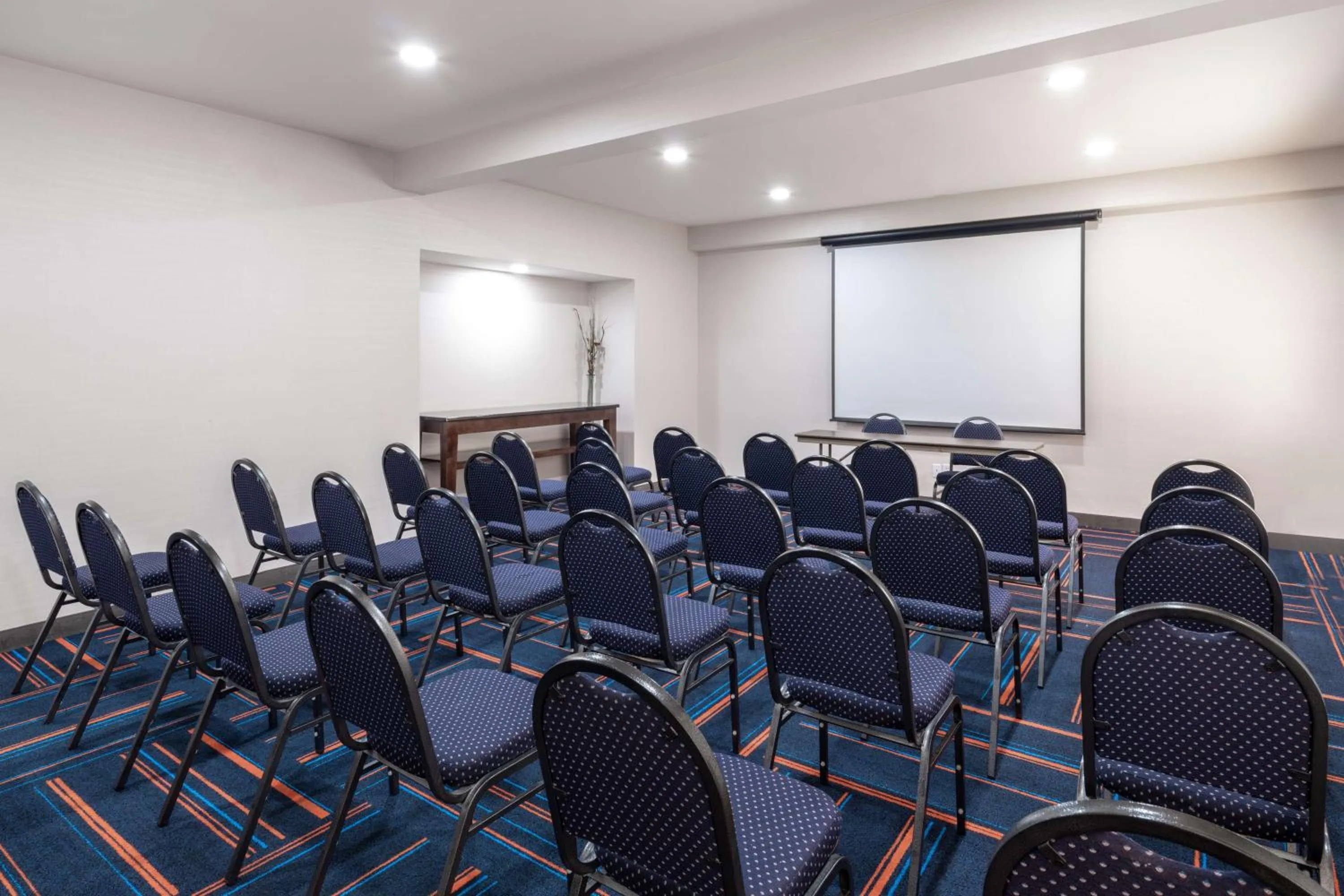 Meeting/conference room in Hampton Inn Sanford