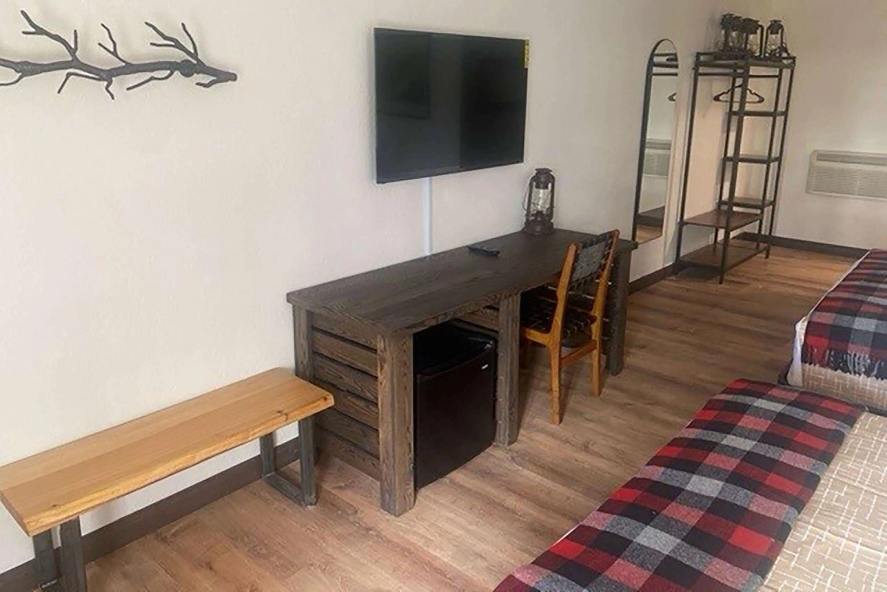 Photo of the whole room, Bed in Travelodge by Wyndham Emlenton