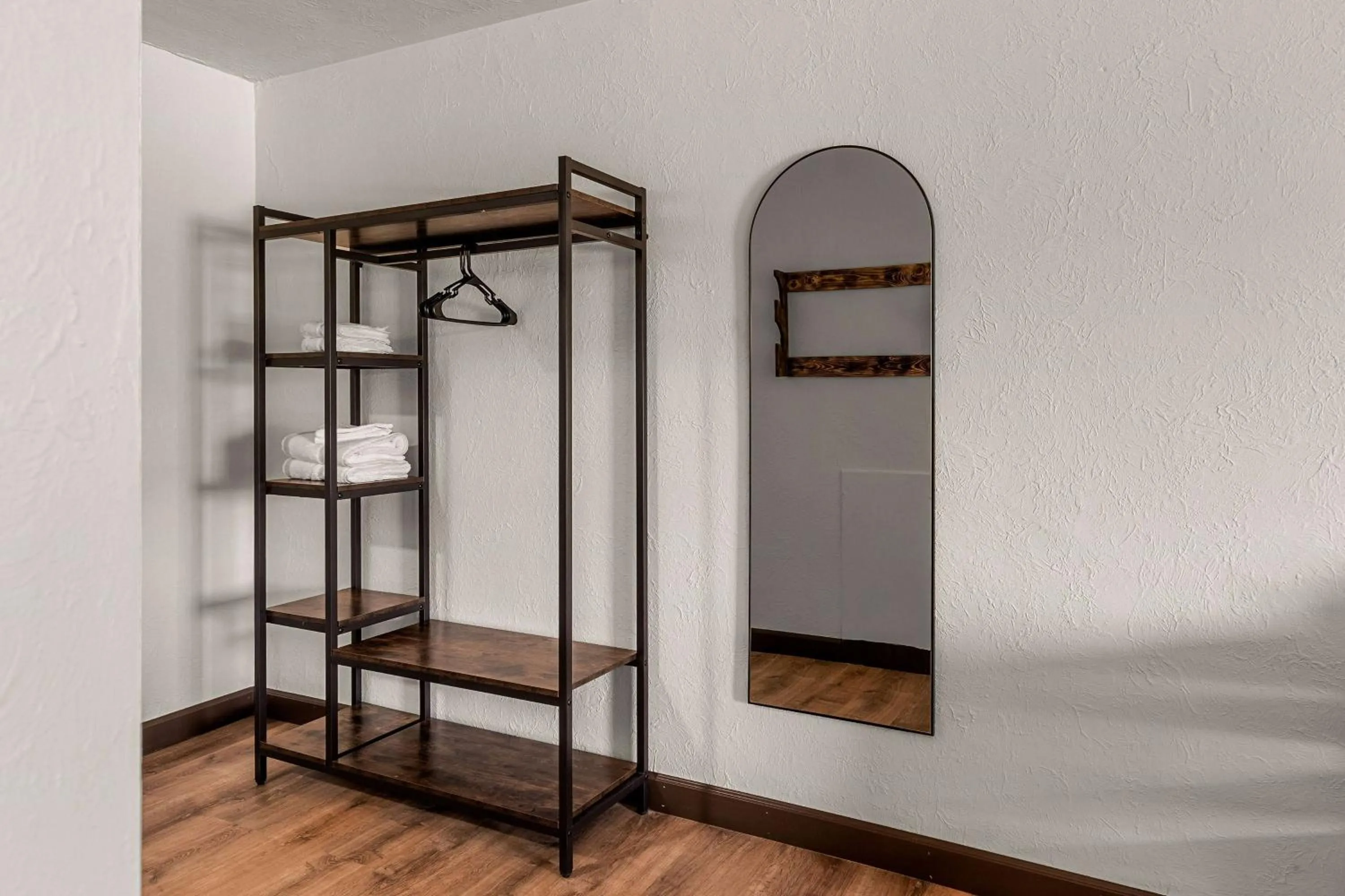 Photo of the whole room, Bed in Travelodge by Wyndham Emlenton