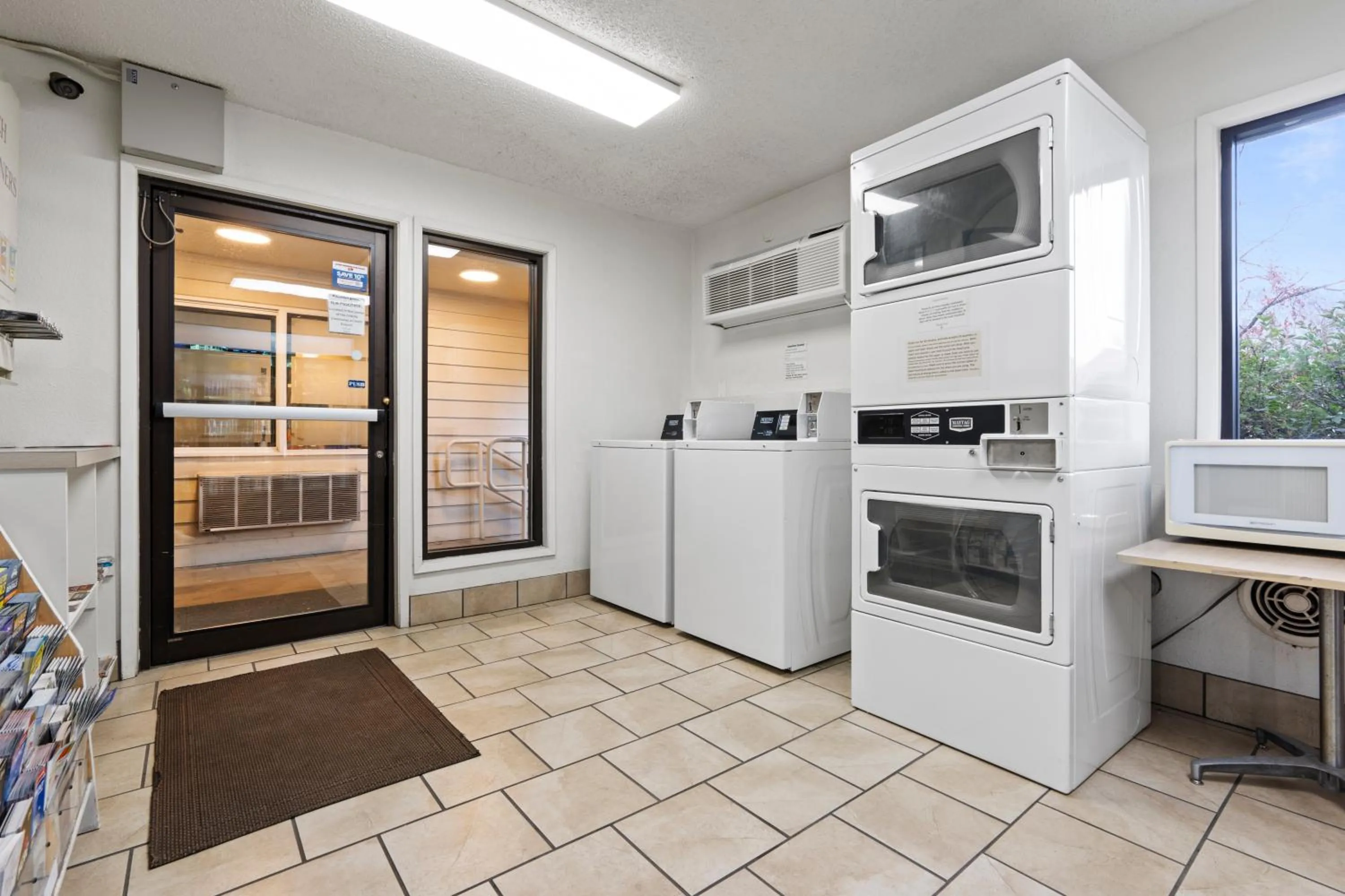 laundry in Motel 6 Clarkston WA