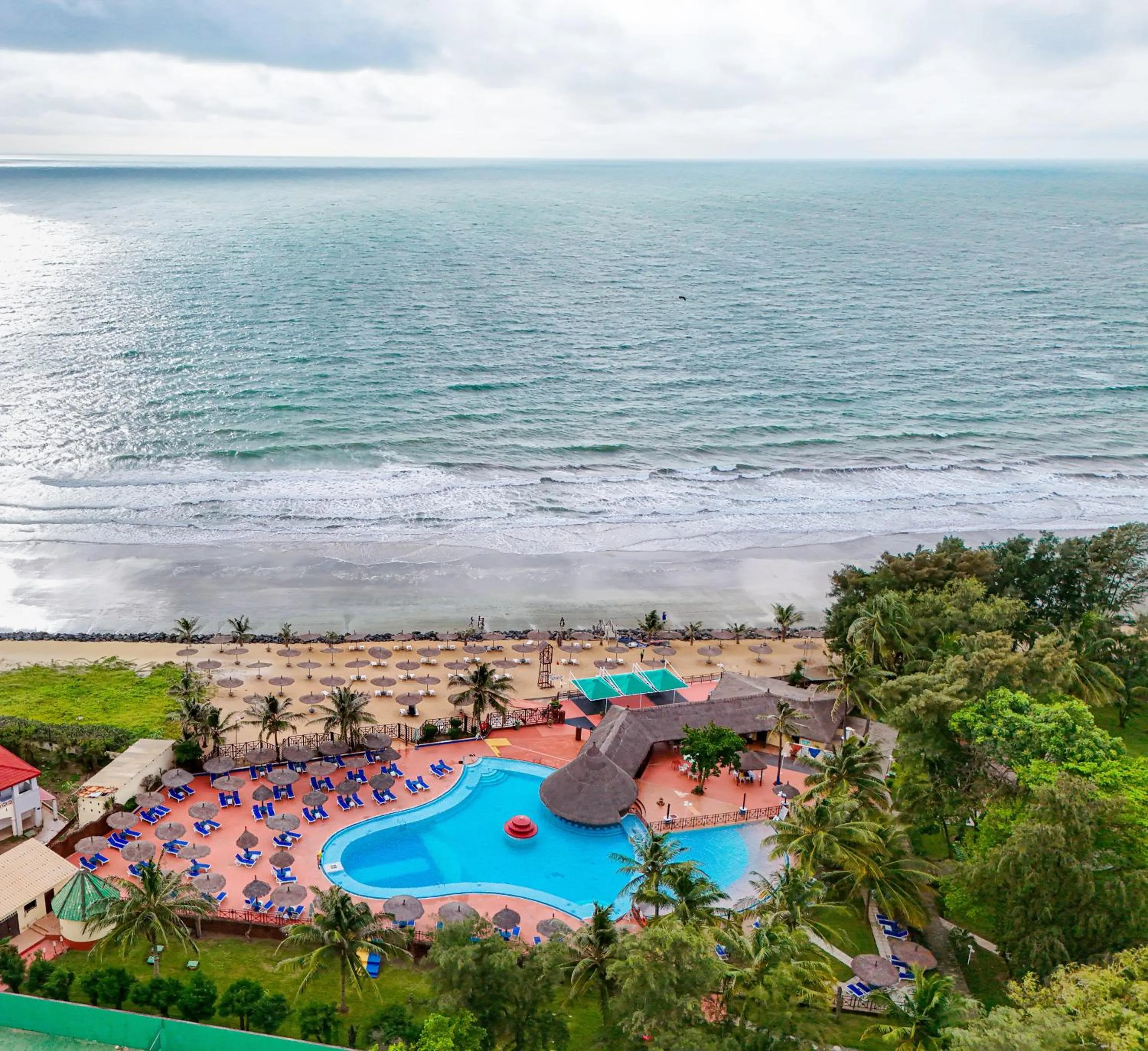 Beach in Senegambia Beach Hotel