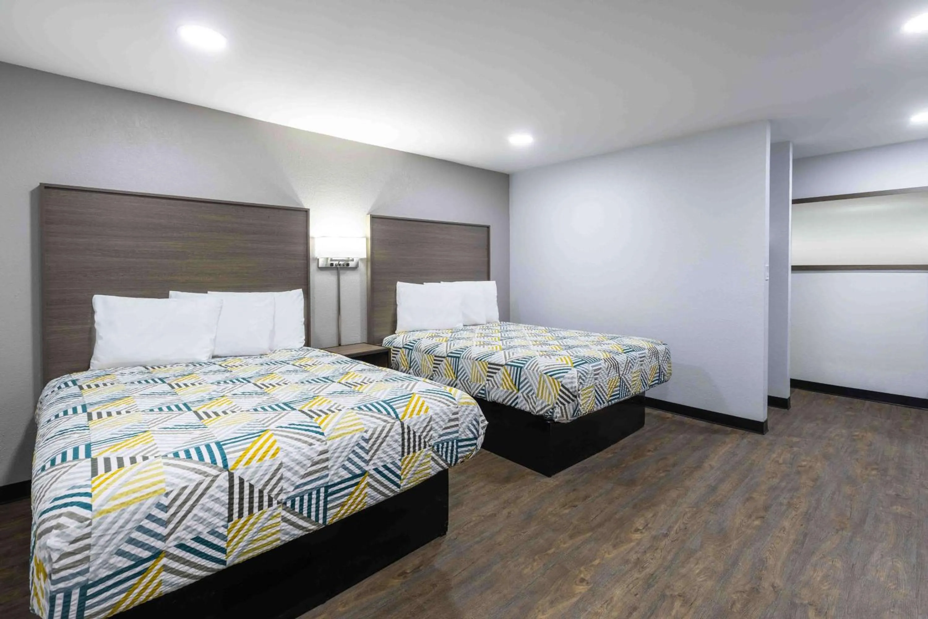 Bedroom, Bed in Motel 6 Hickory NC