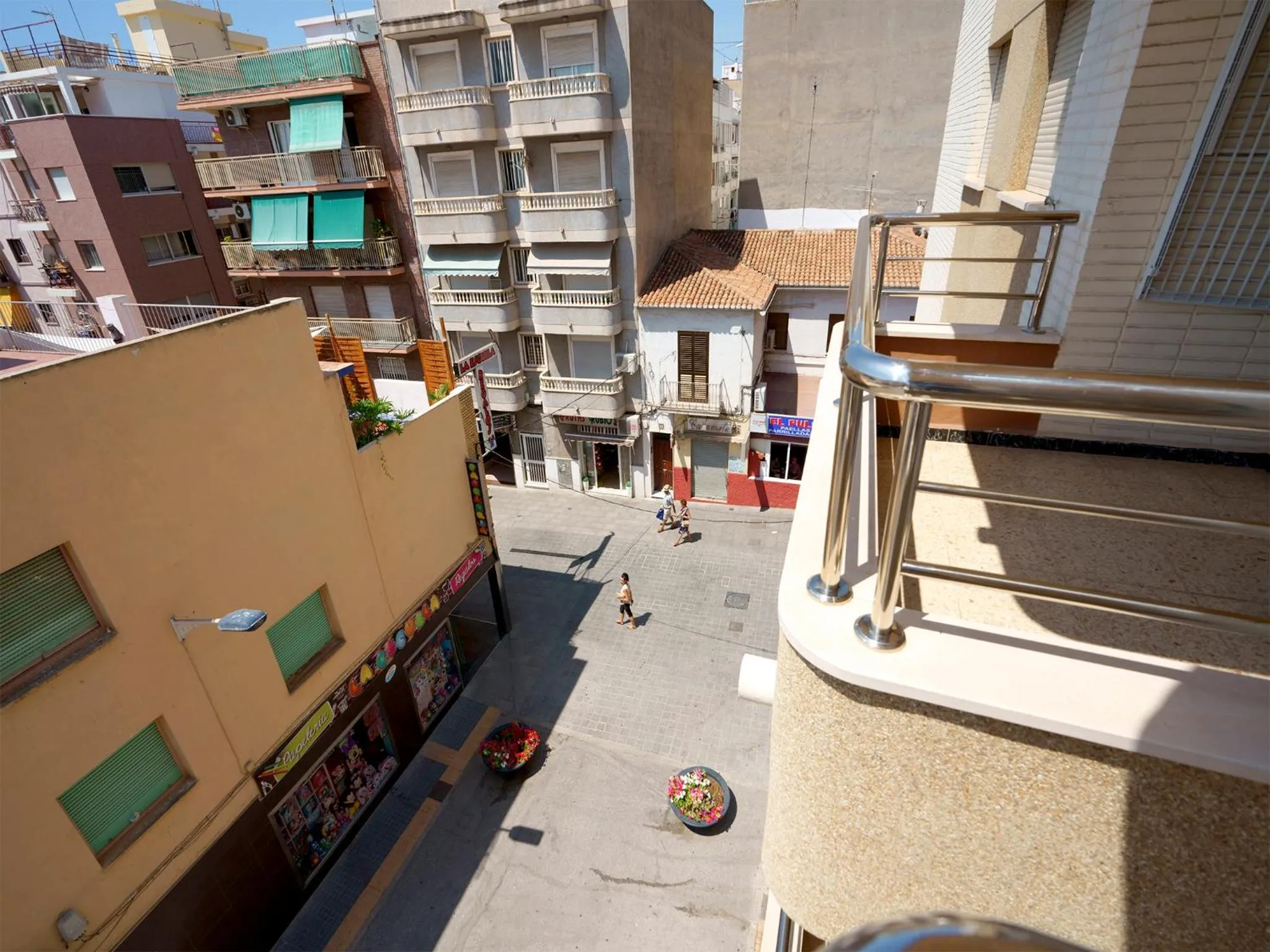 Facade/entrance in Hostal Anna Benidorm