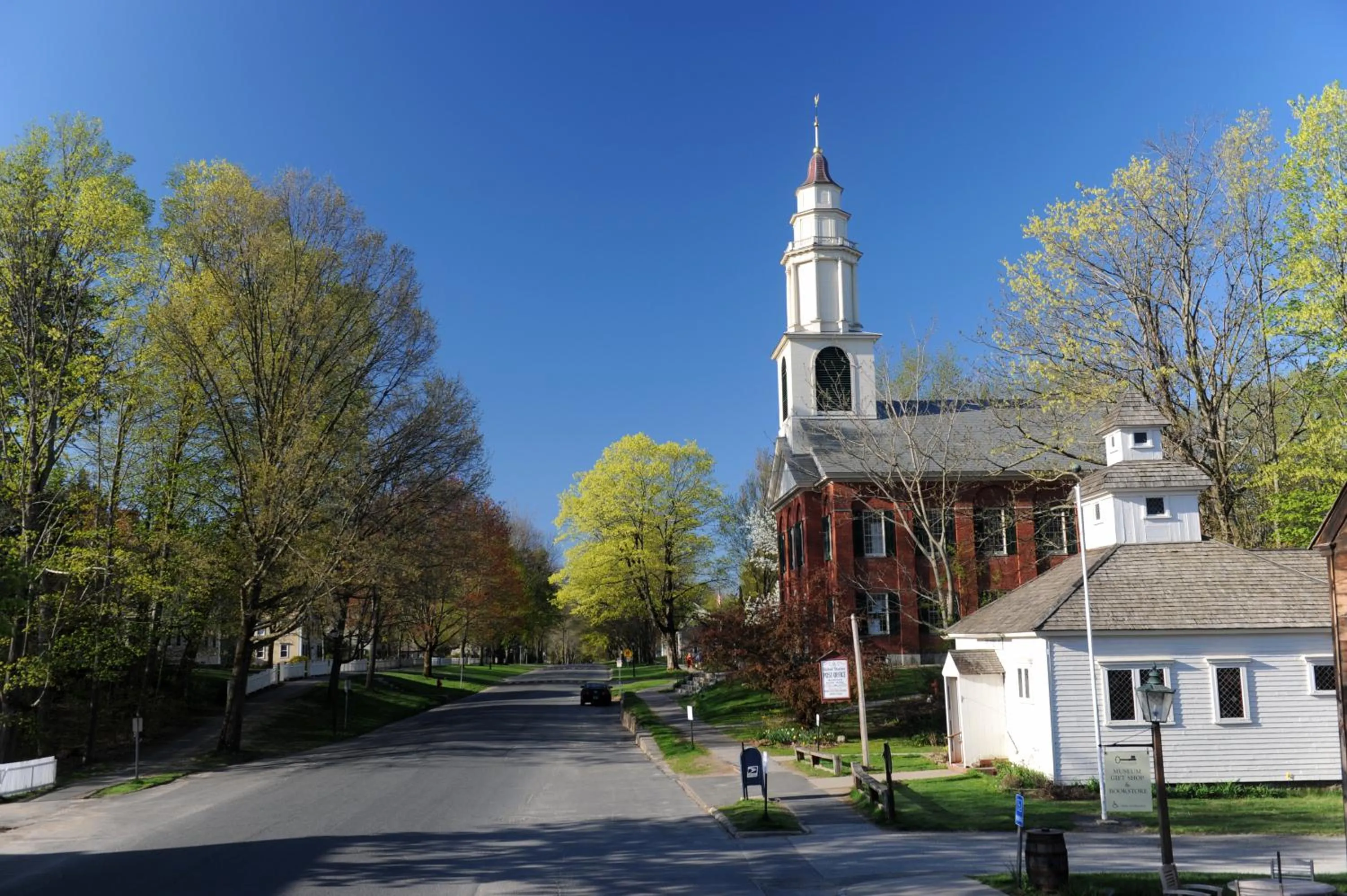 Neighbourhood in Deerfield Inn