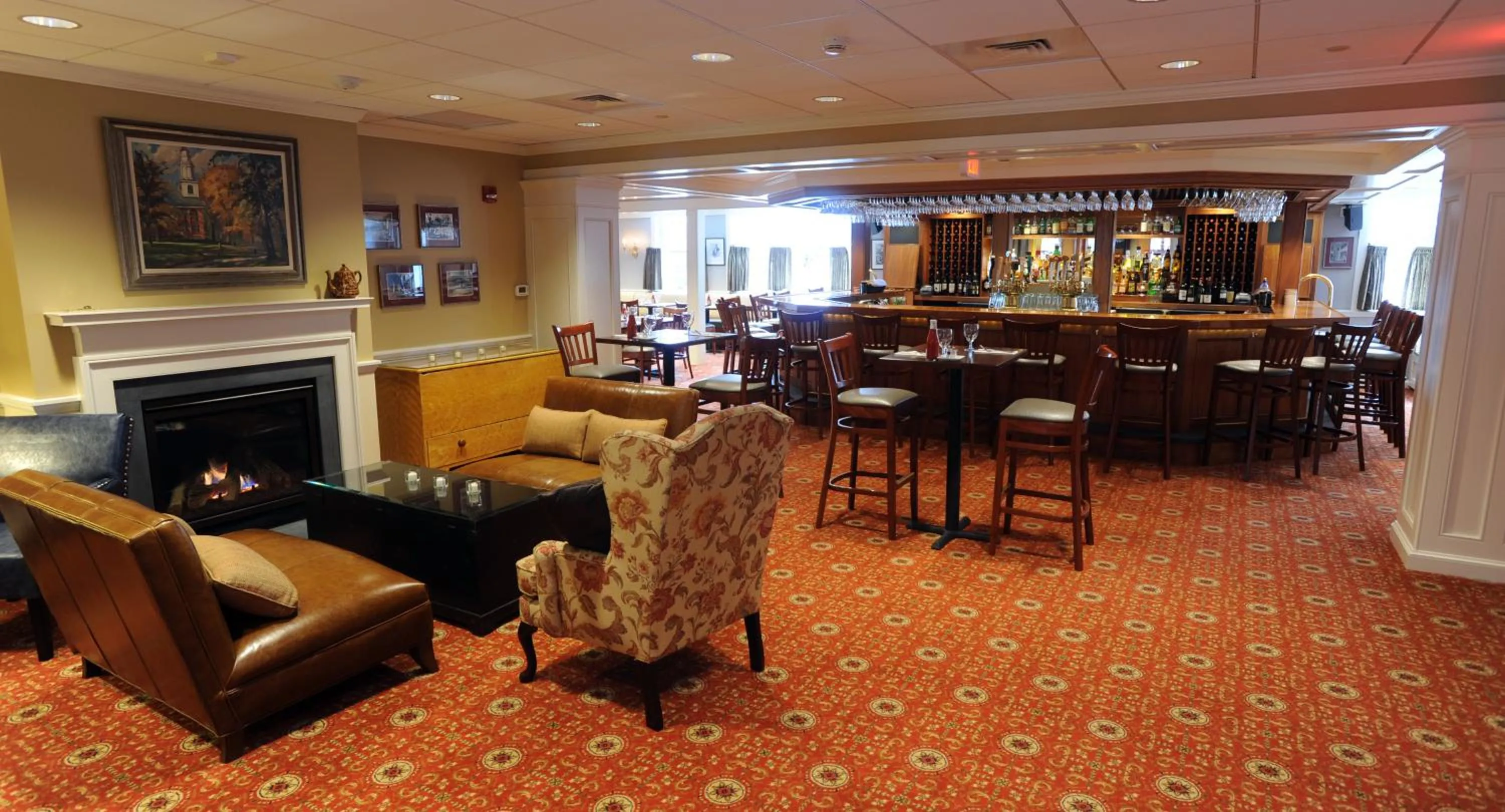 Lounge or bar in Deerfield Inn