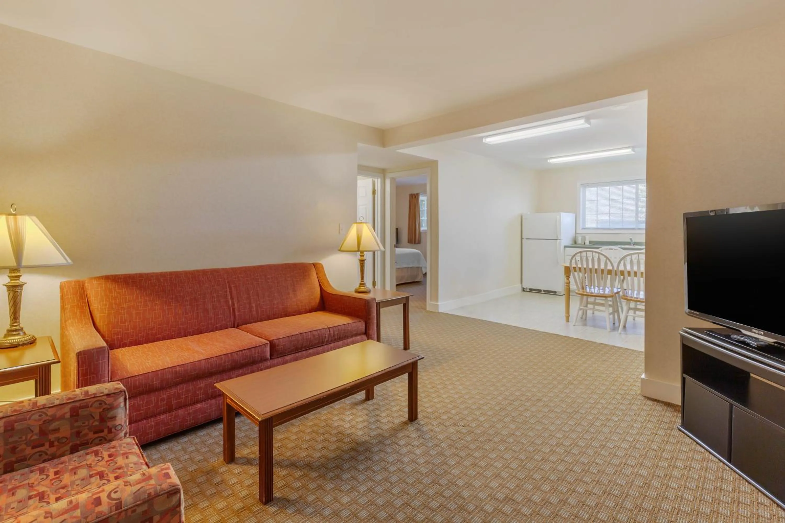 Living room in Ogunquit Hotel and Suites
