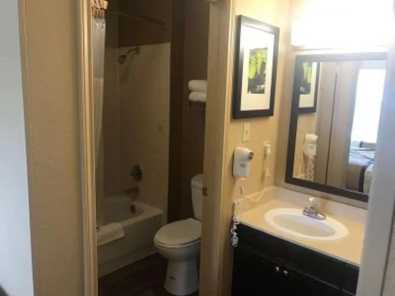 Bathroom in LoneStar Suites