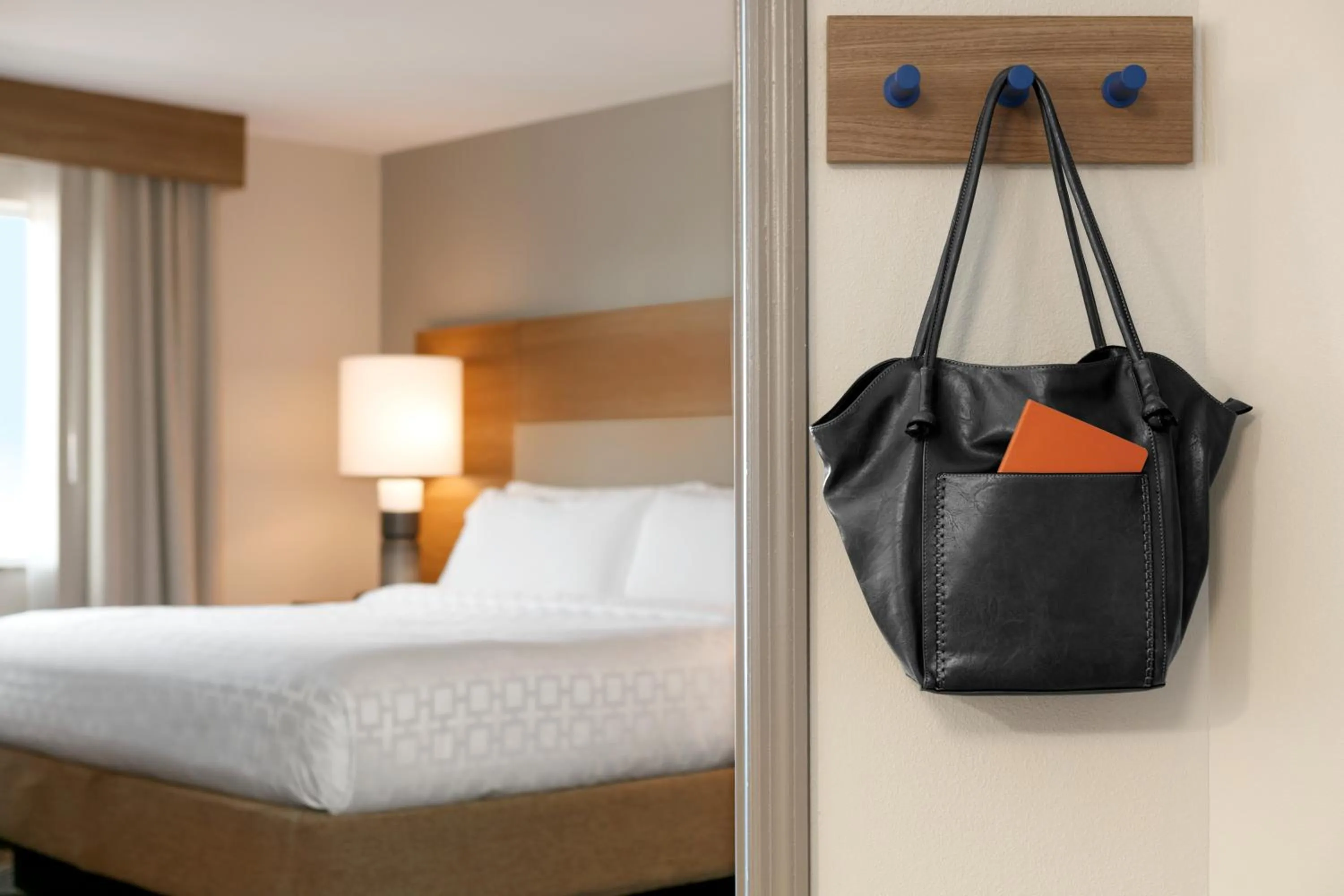 Bedroom, Bed in Candlewood Suites Houston Space Center - Webster