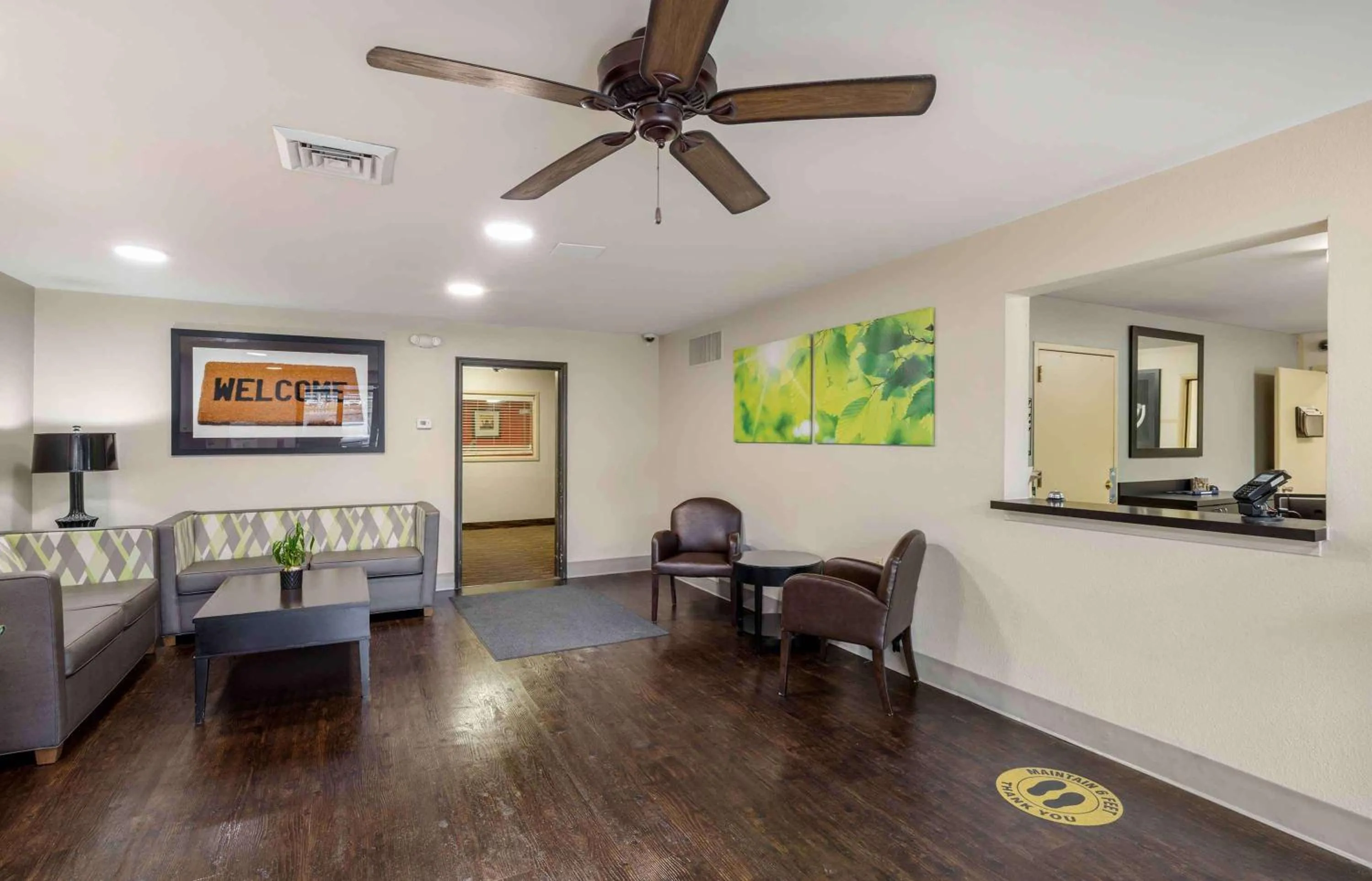 Lobby or reception in Extended Stay America Suites - Omaha - West