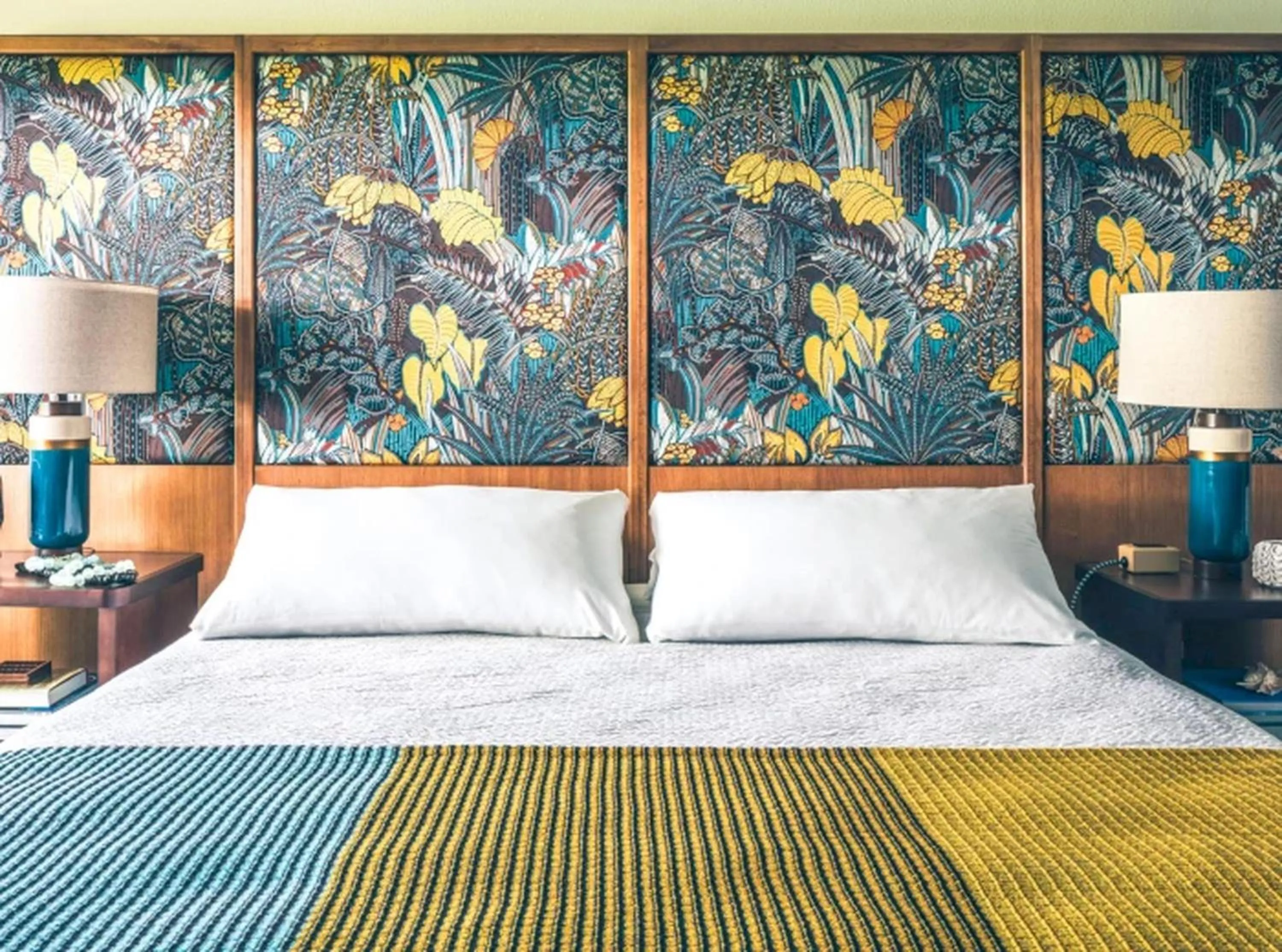 Bedroom, Bed in Royal Grove Waikiki