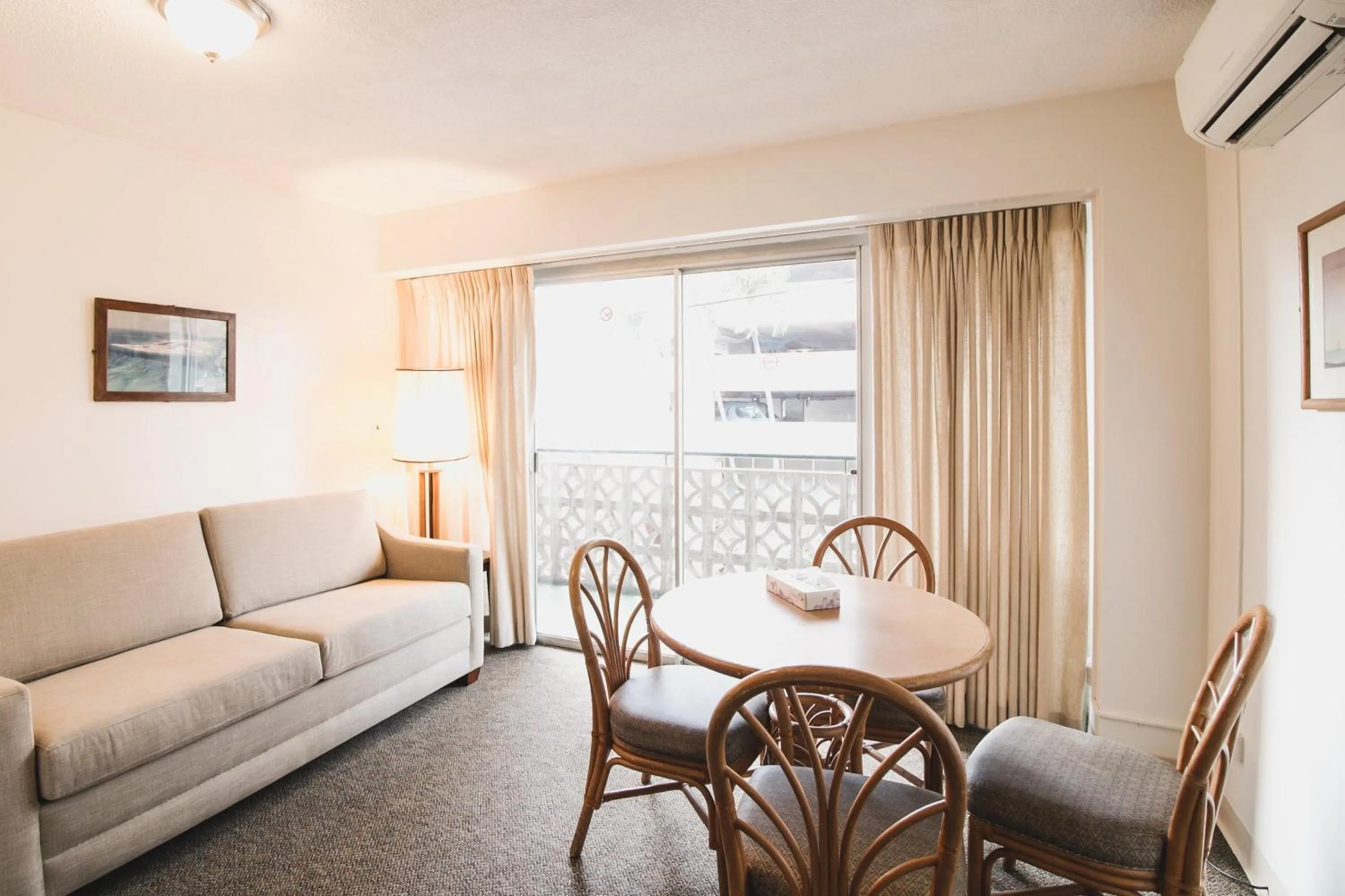 Living room in Royal Grove Waikiki