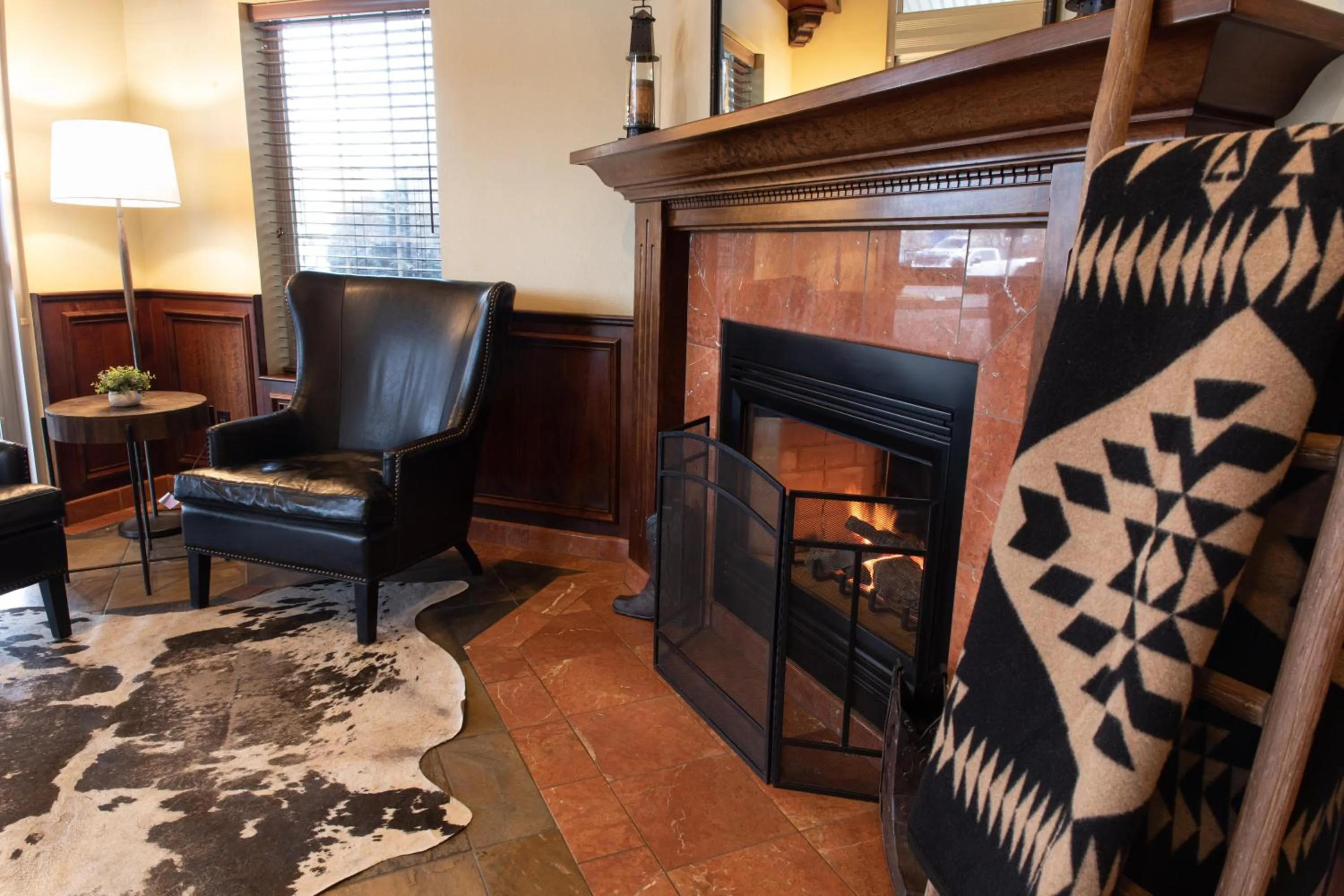 Lobby or reception in Oxford Suites Pendleton
