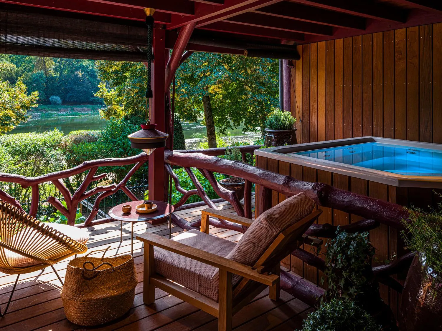 Hot Tub in Les Etangs de Corot