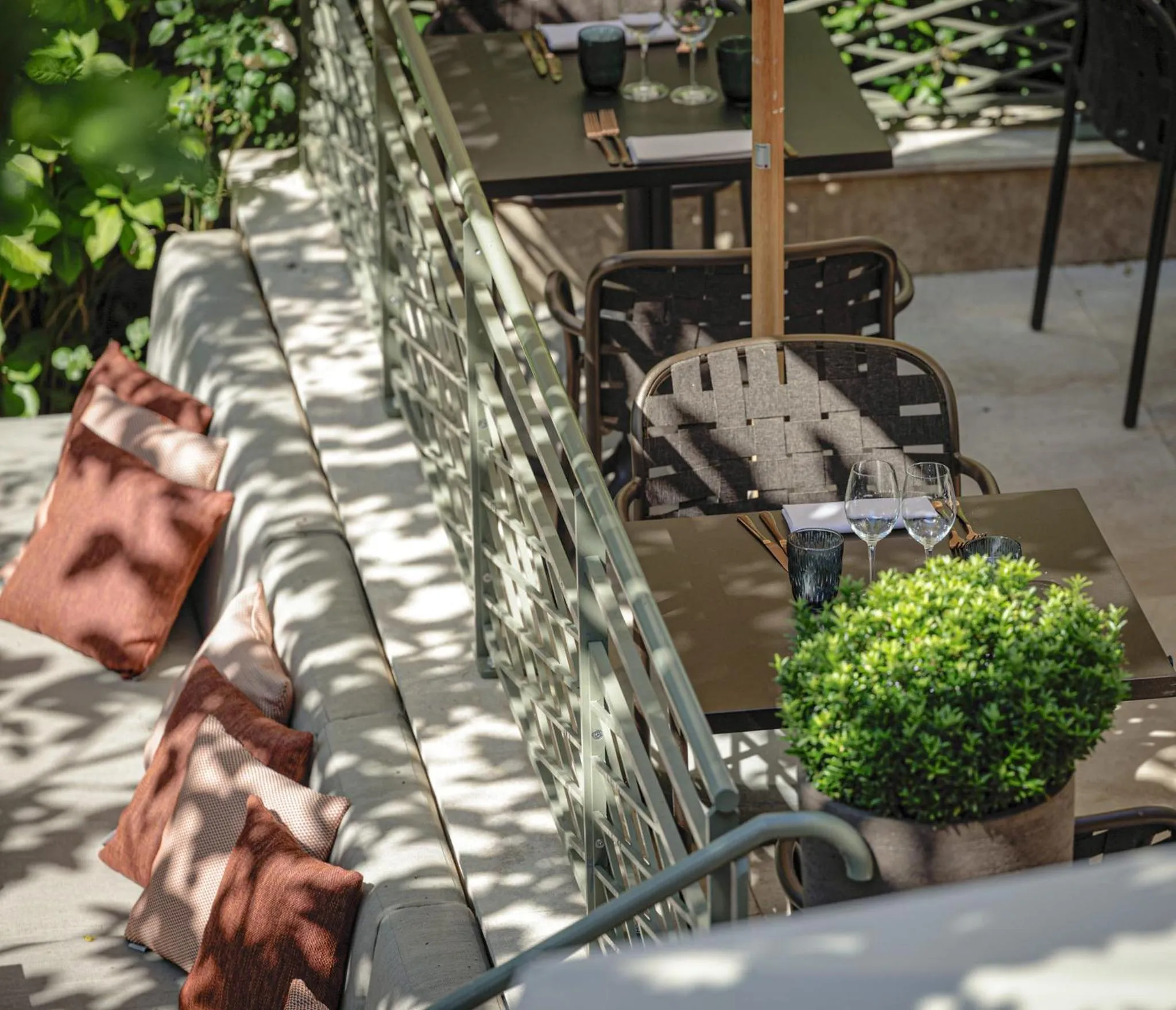 Patio in Les Etangs de Corot