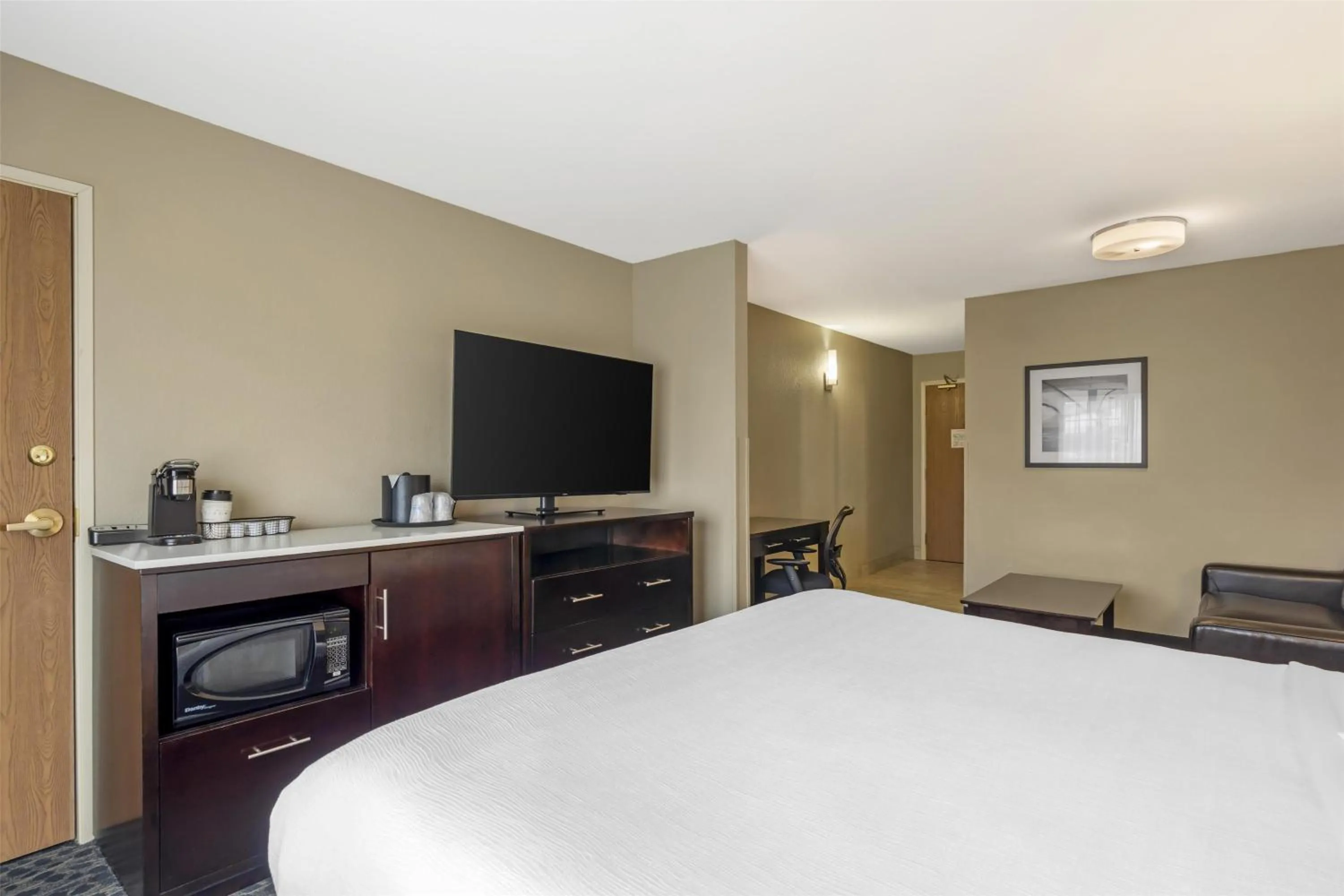 Bedroom, Bed in Best Western Plus Aberdeen