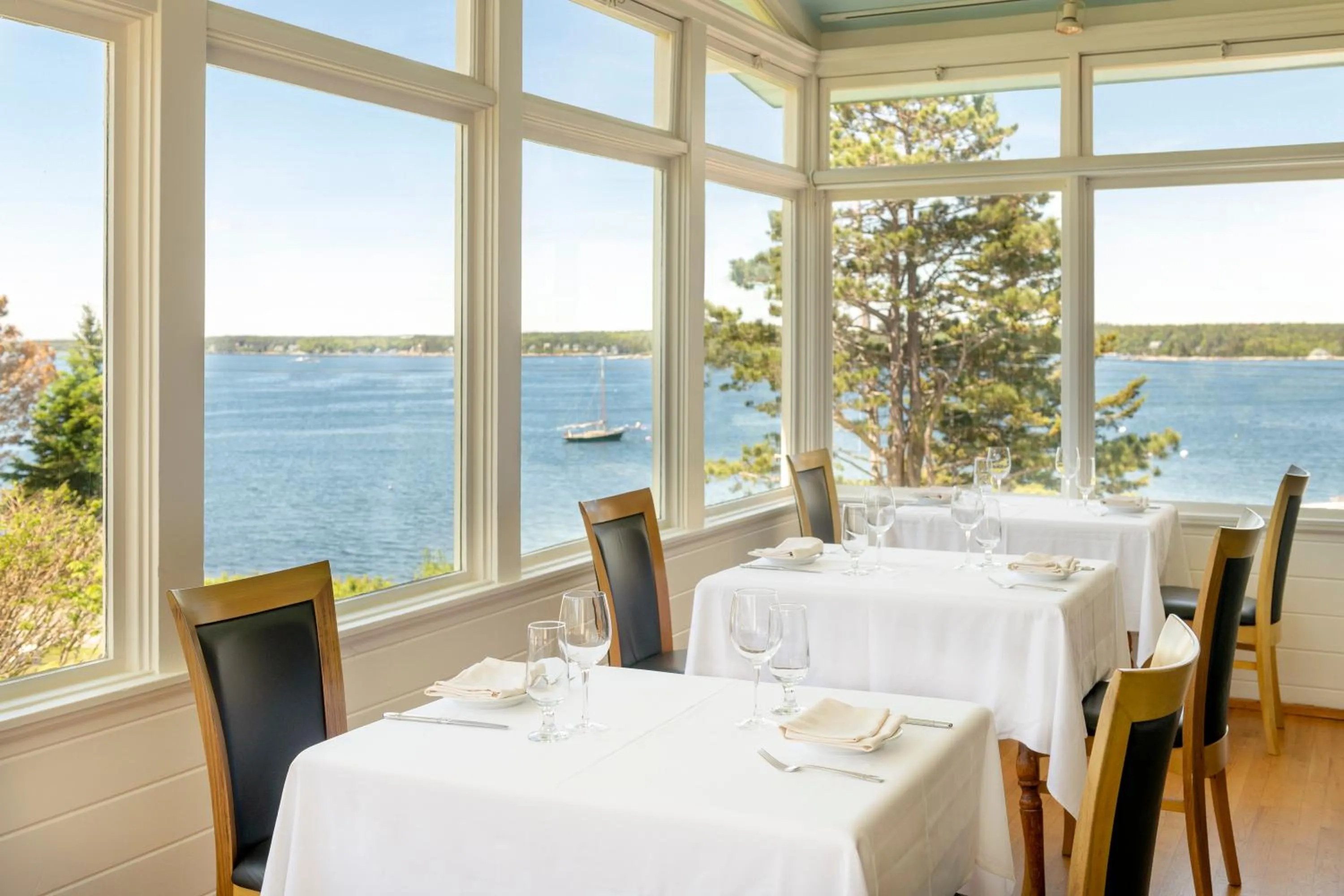 Spruce Point Inn Resort and Spa