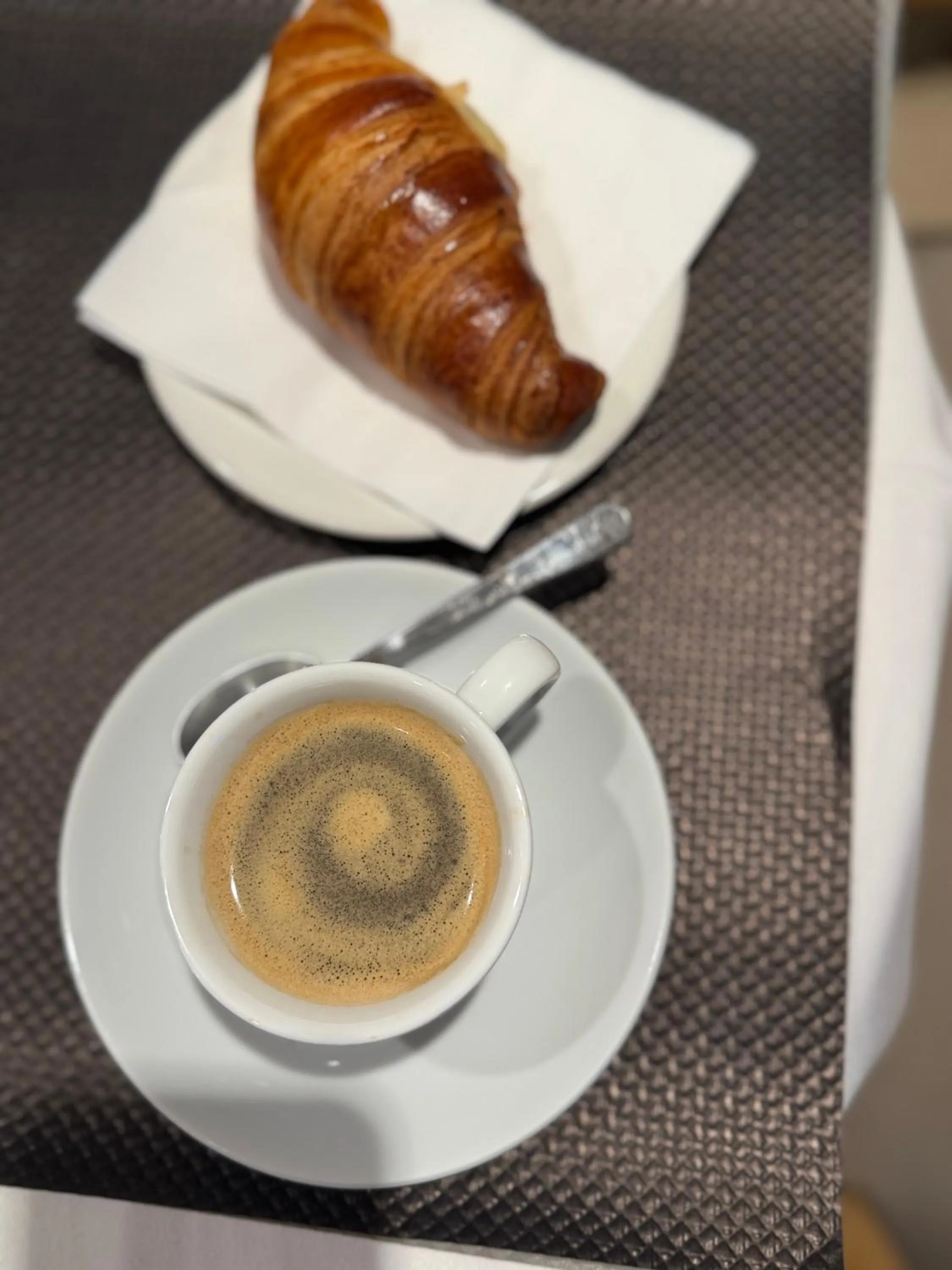 Breakfast in Hôtel Central Saint Germain