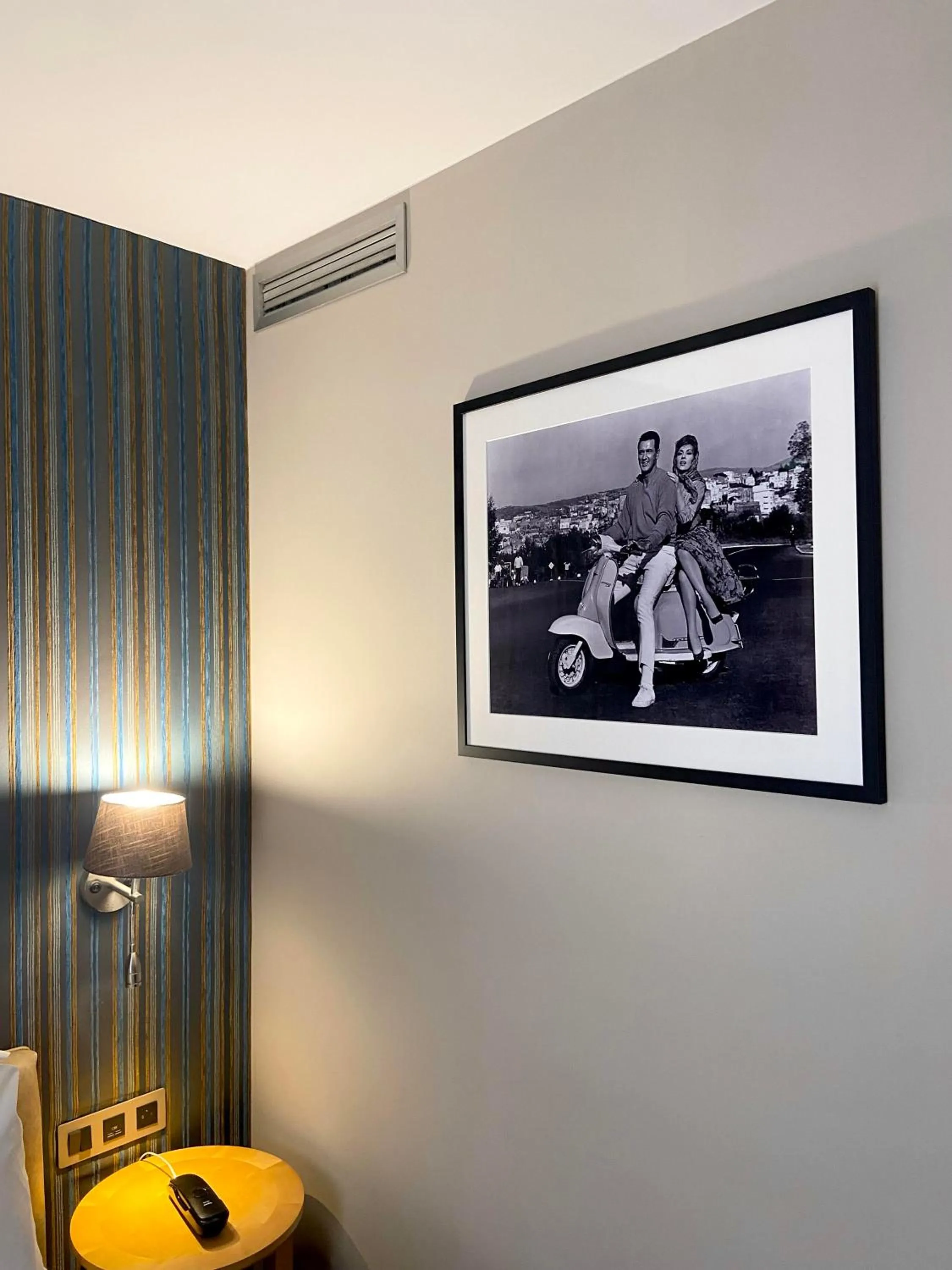 Decorative detail in Hôtel Central Saint Germain