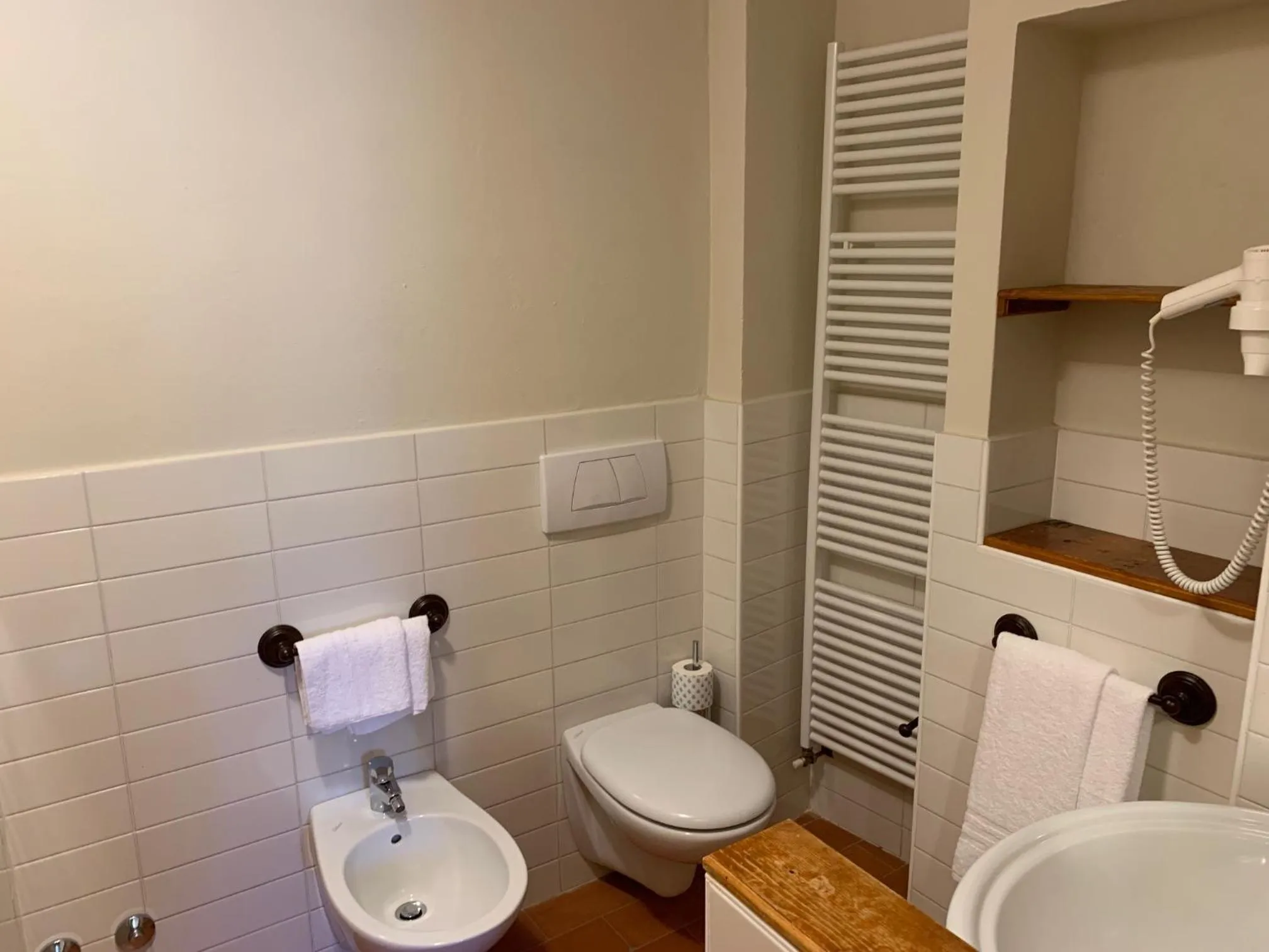 Toilet in PALAZZO DE' ROSSI HOTEL