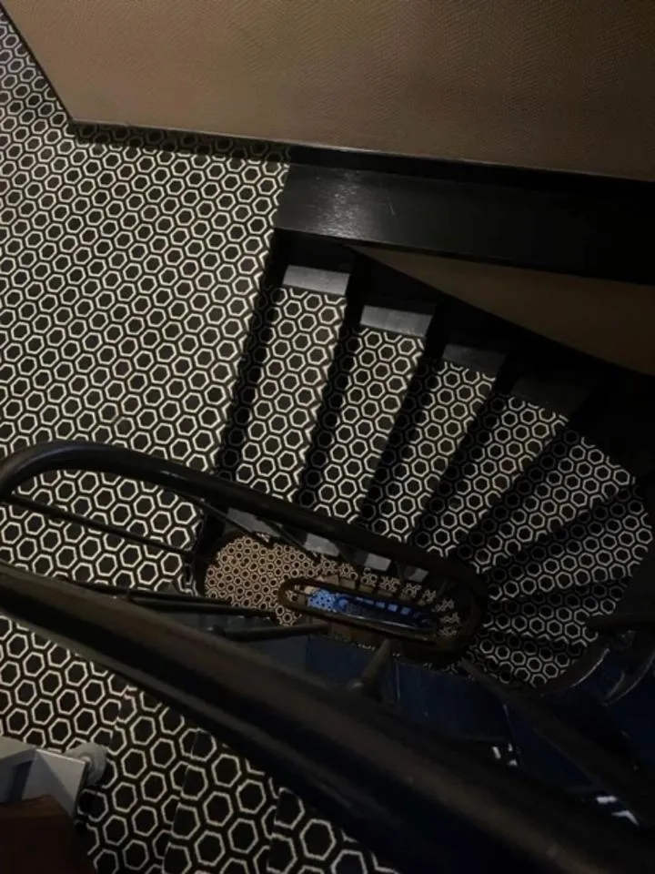 Property building in Hôtel Elysées Paris