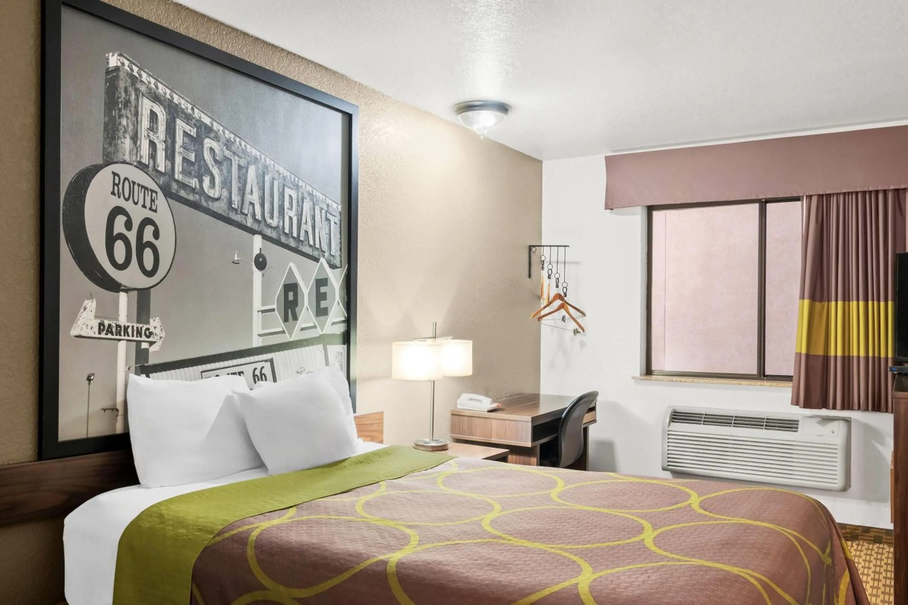 Bed in Super 8 by Wyndham Santa Rosa