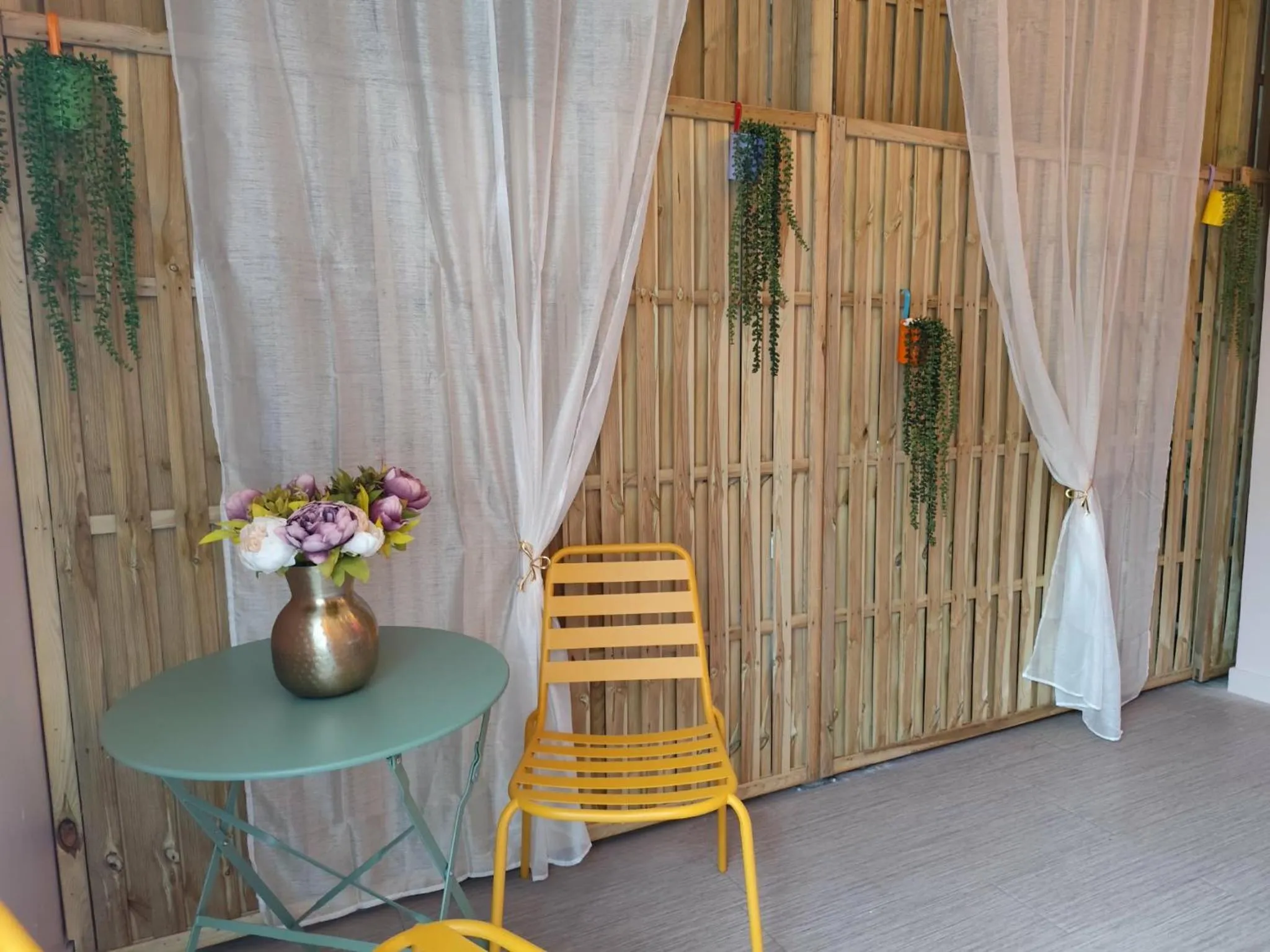 Hot Tub in Hôtel Saint Jacques