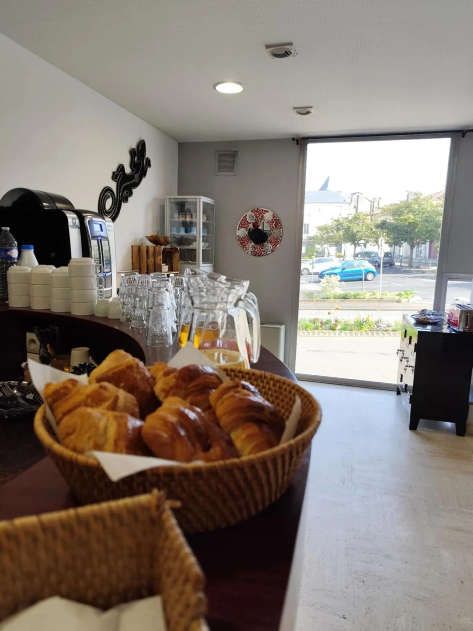 Breakfast in Hôtel Saint Jacques