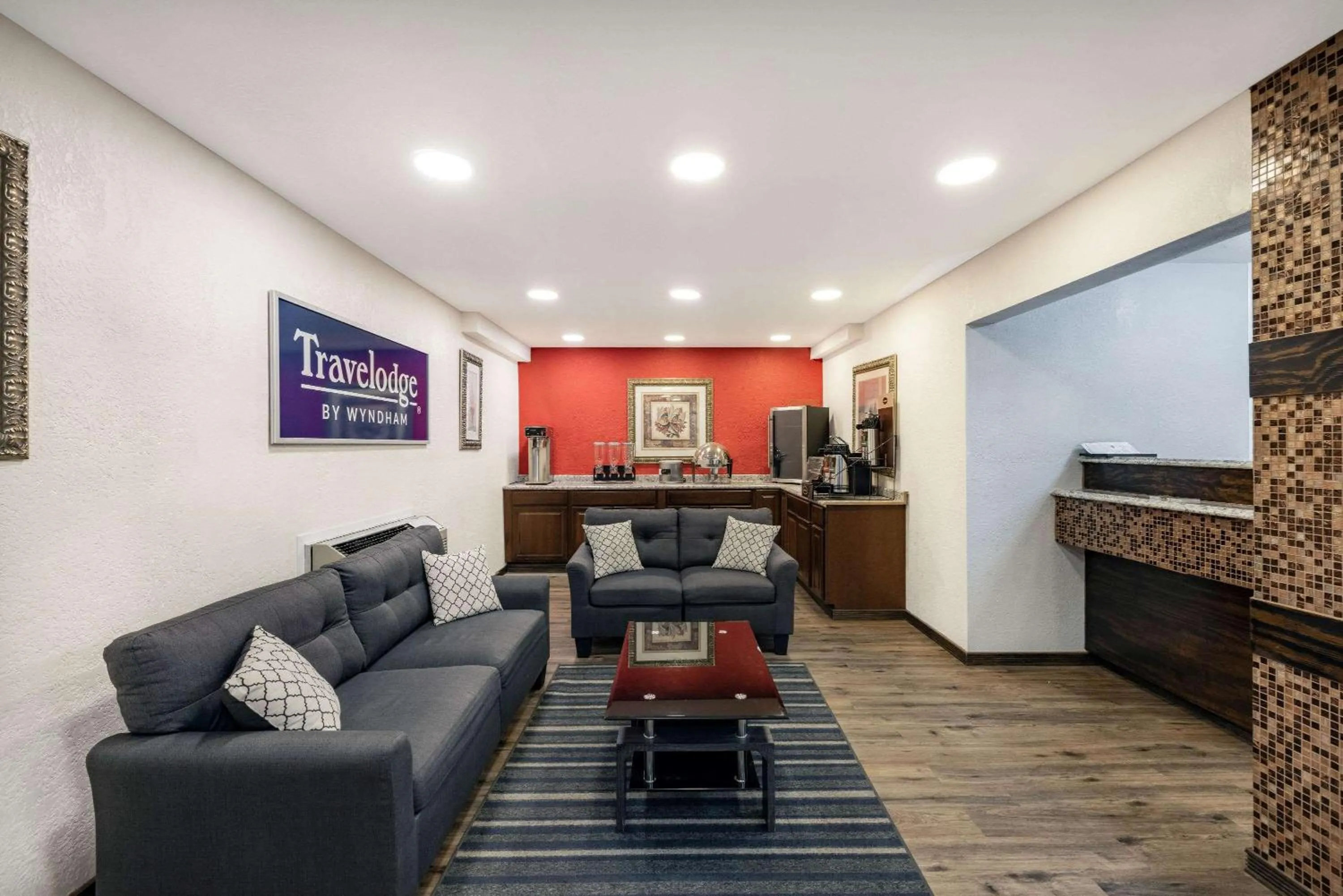 Lobby or reception in Travelodge by Wyndham Miles City