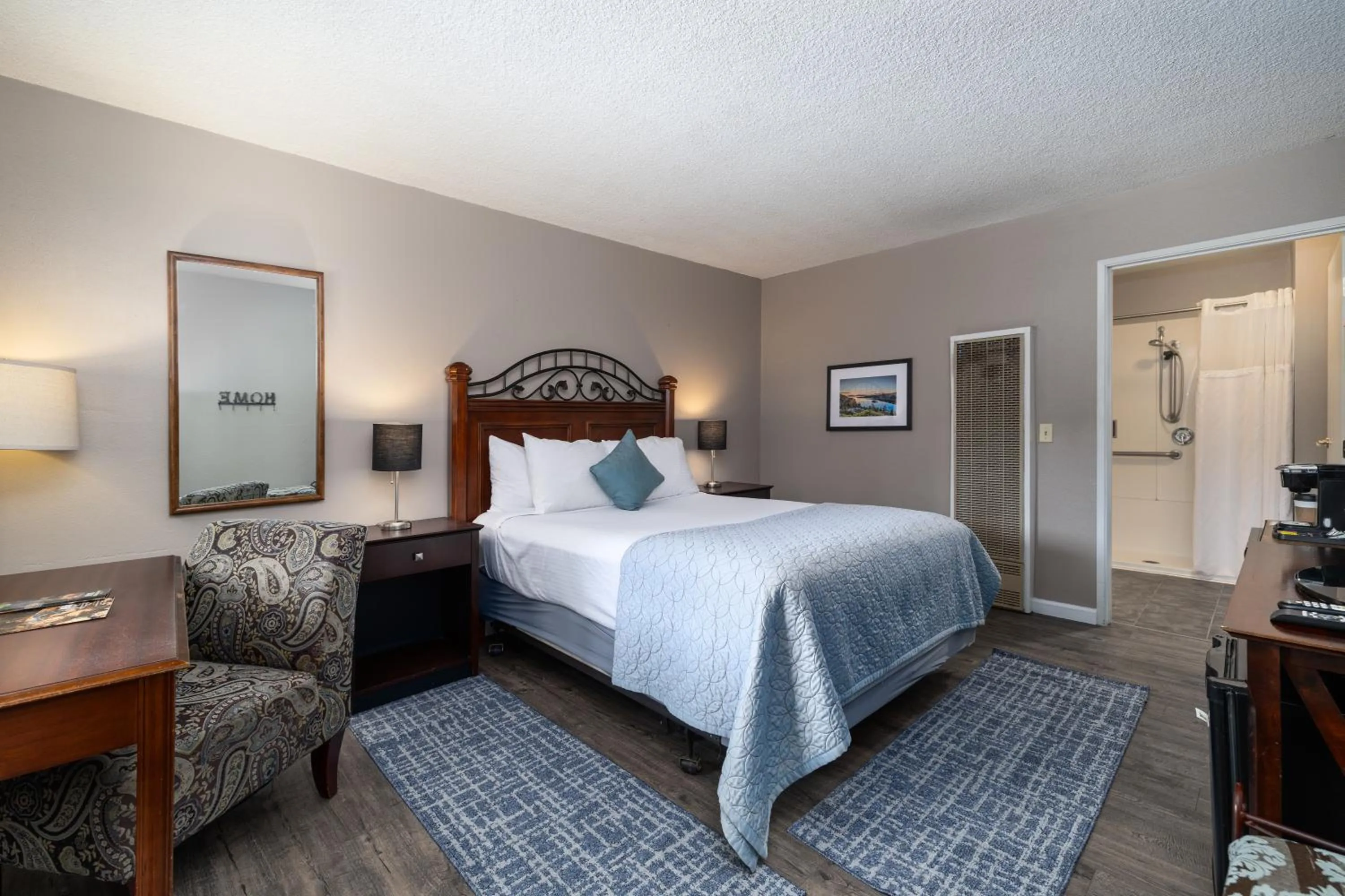 Bed in The Alder Inn