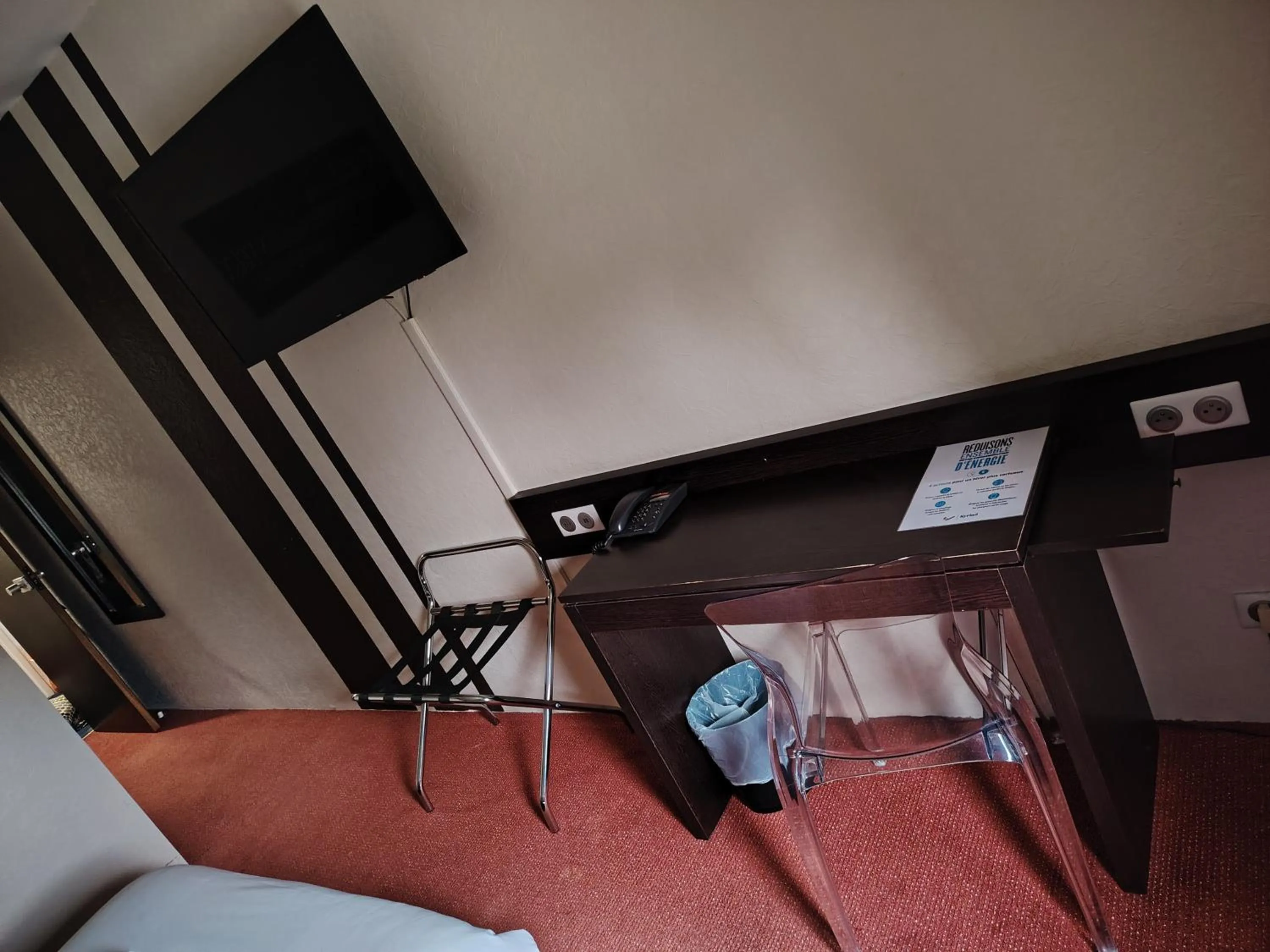 TV and multimedia, Bed in Kyriad Laon