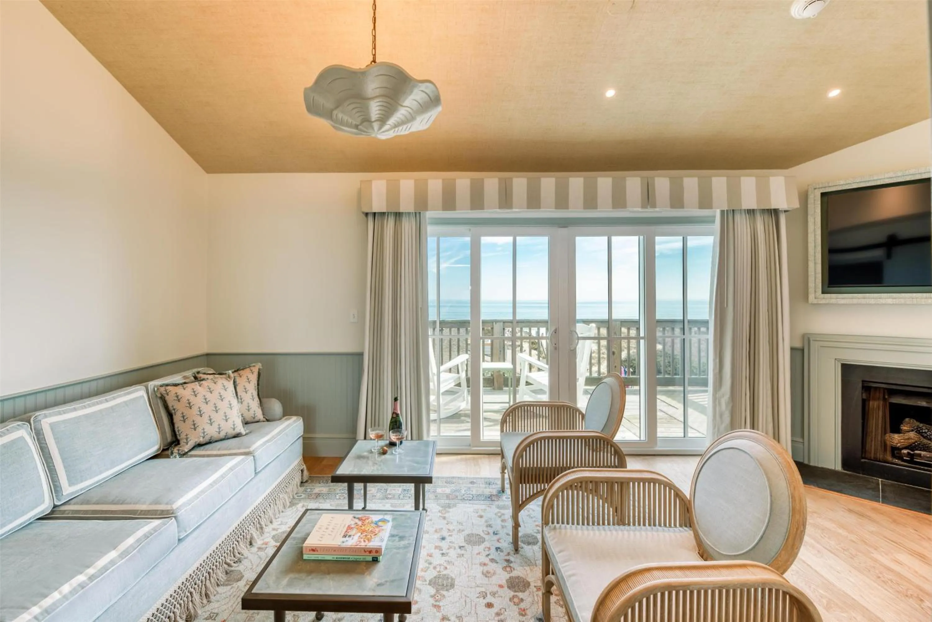 Other in The Sanderling